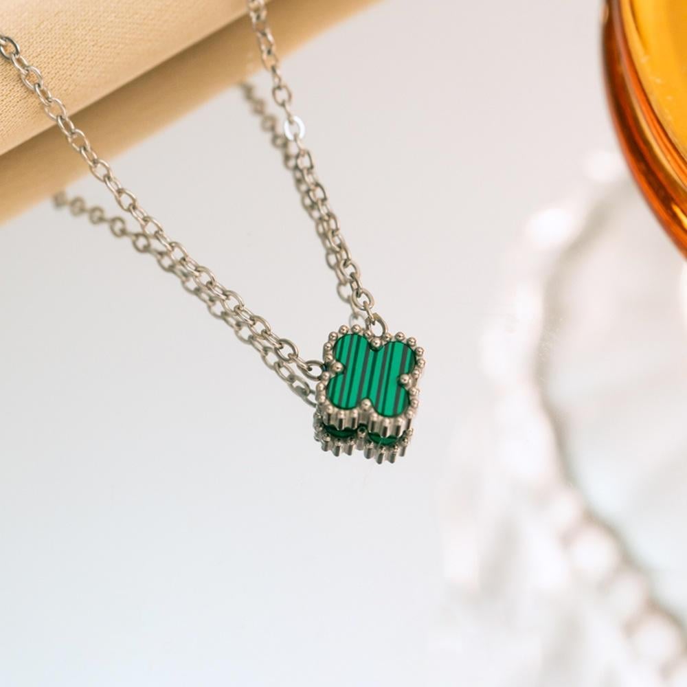 Patela Silver Yeşil Tekli Yonca Kolye