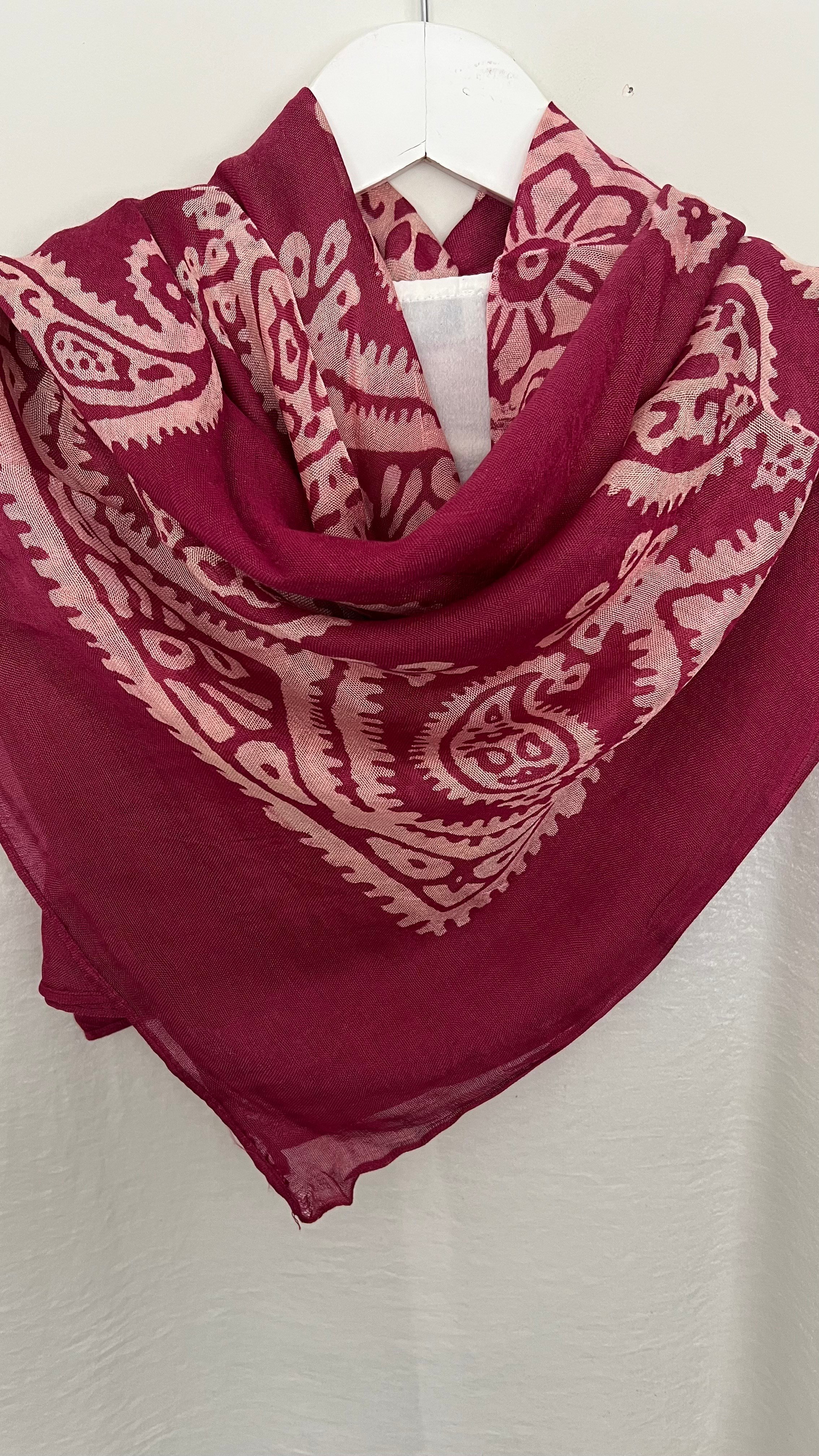 Bordo Kelagayi Eşarp 130x130