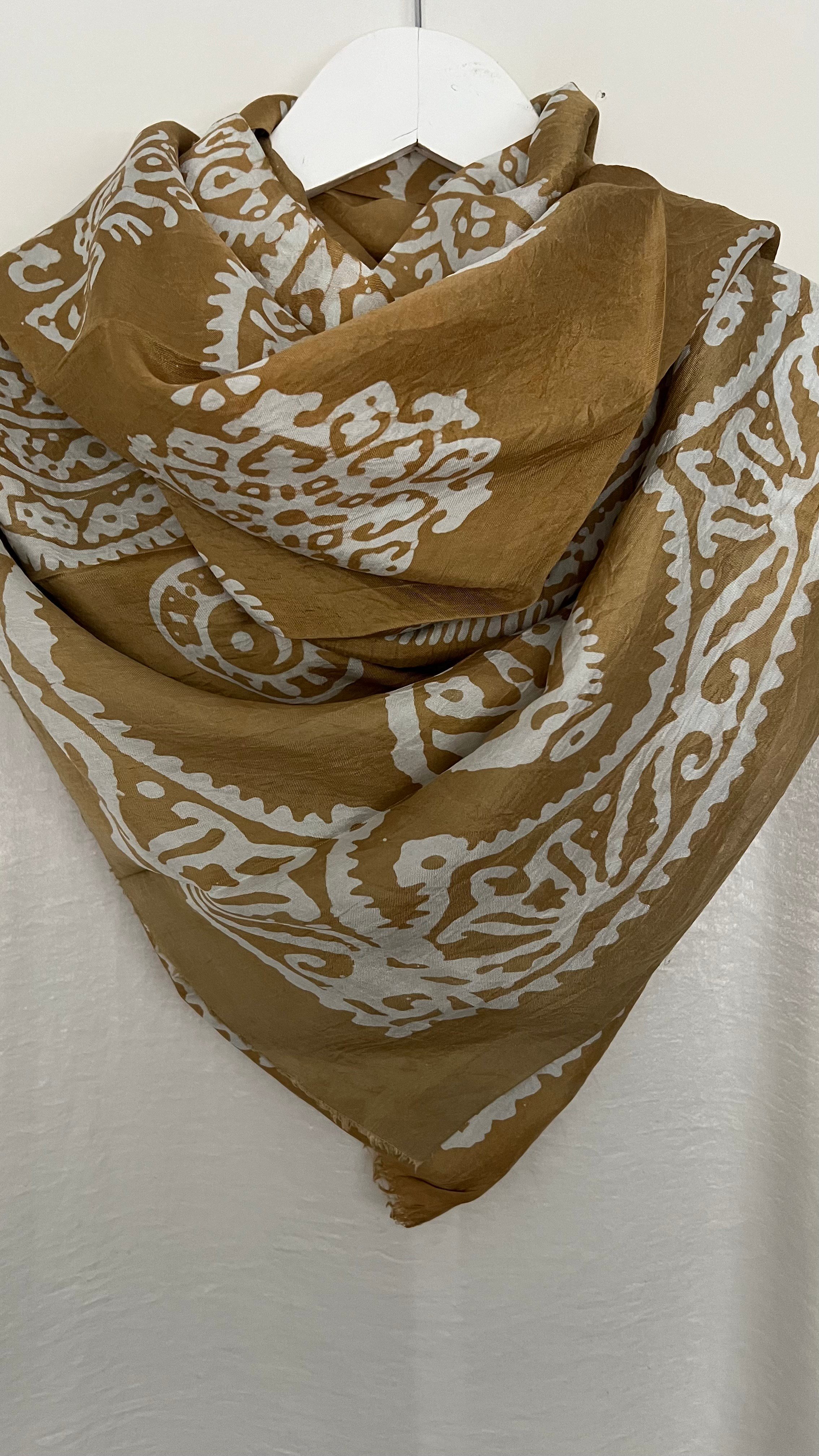Camel Kelagayi İpek Eşarp 150x150