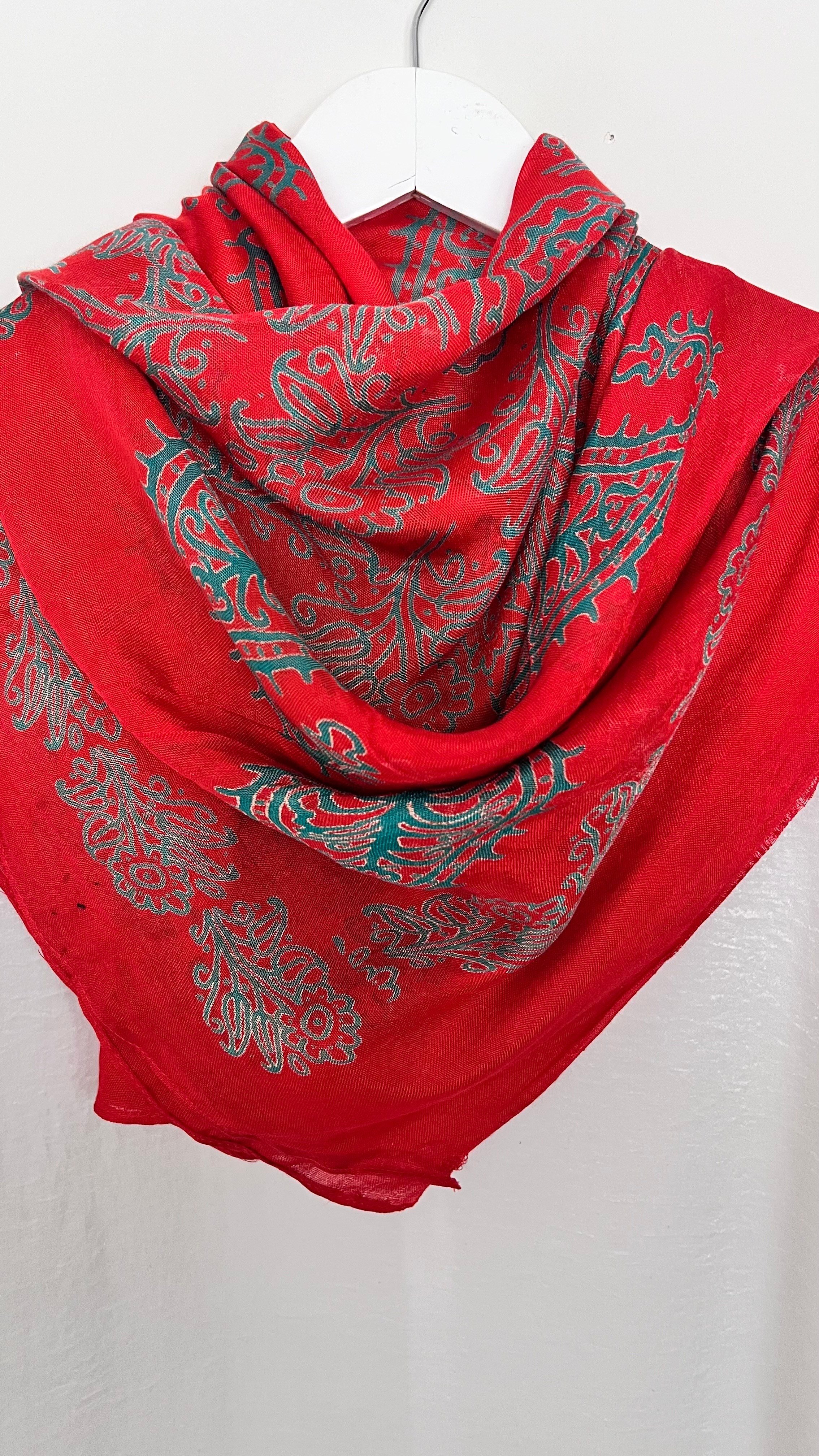 Mercan Kelagayi Eşarp 130x130