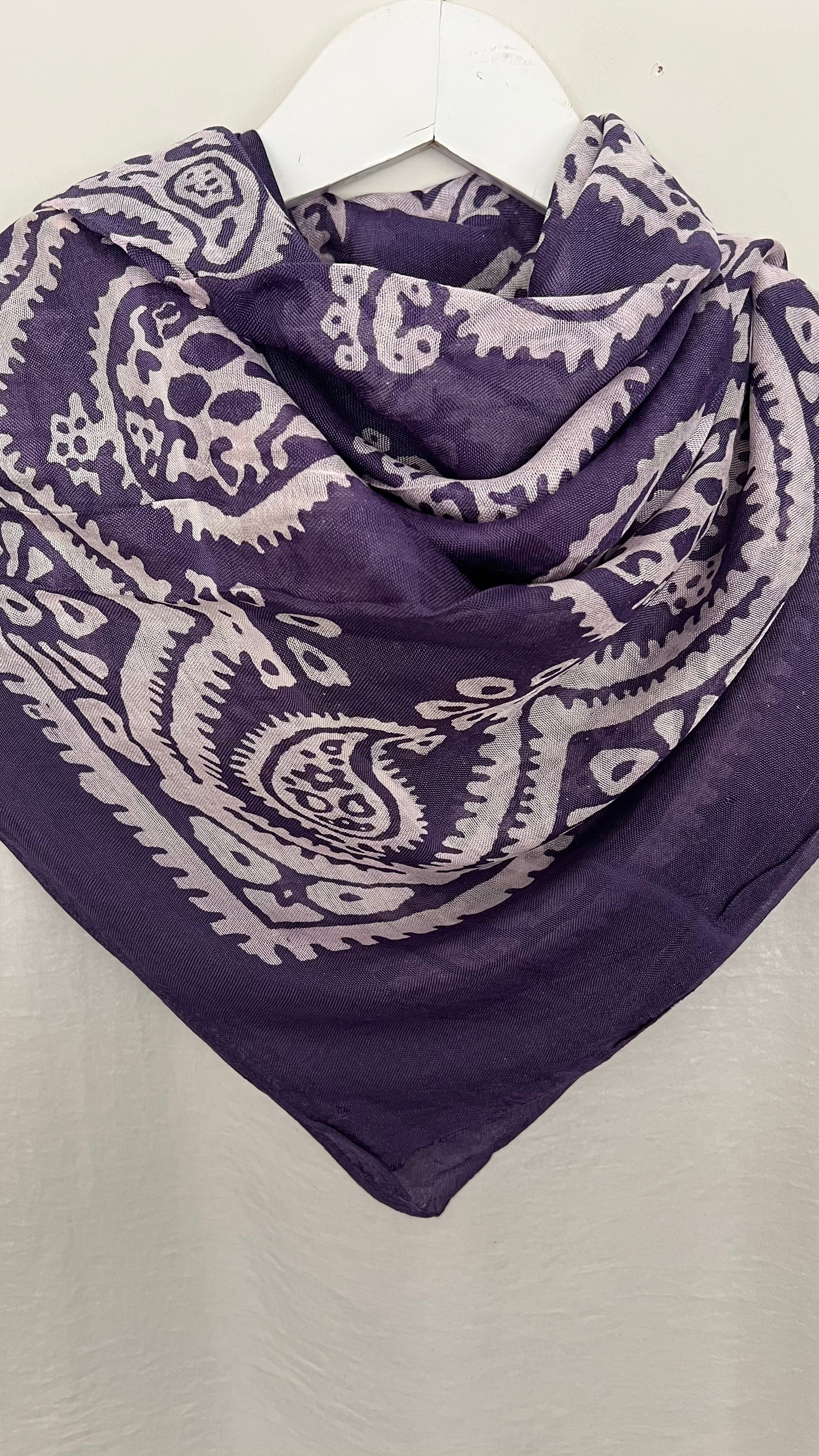 Mor Kelagayi Eşarp 130x130