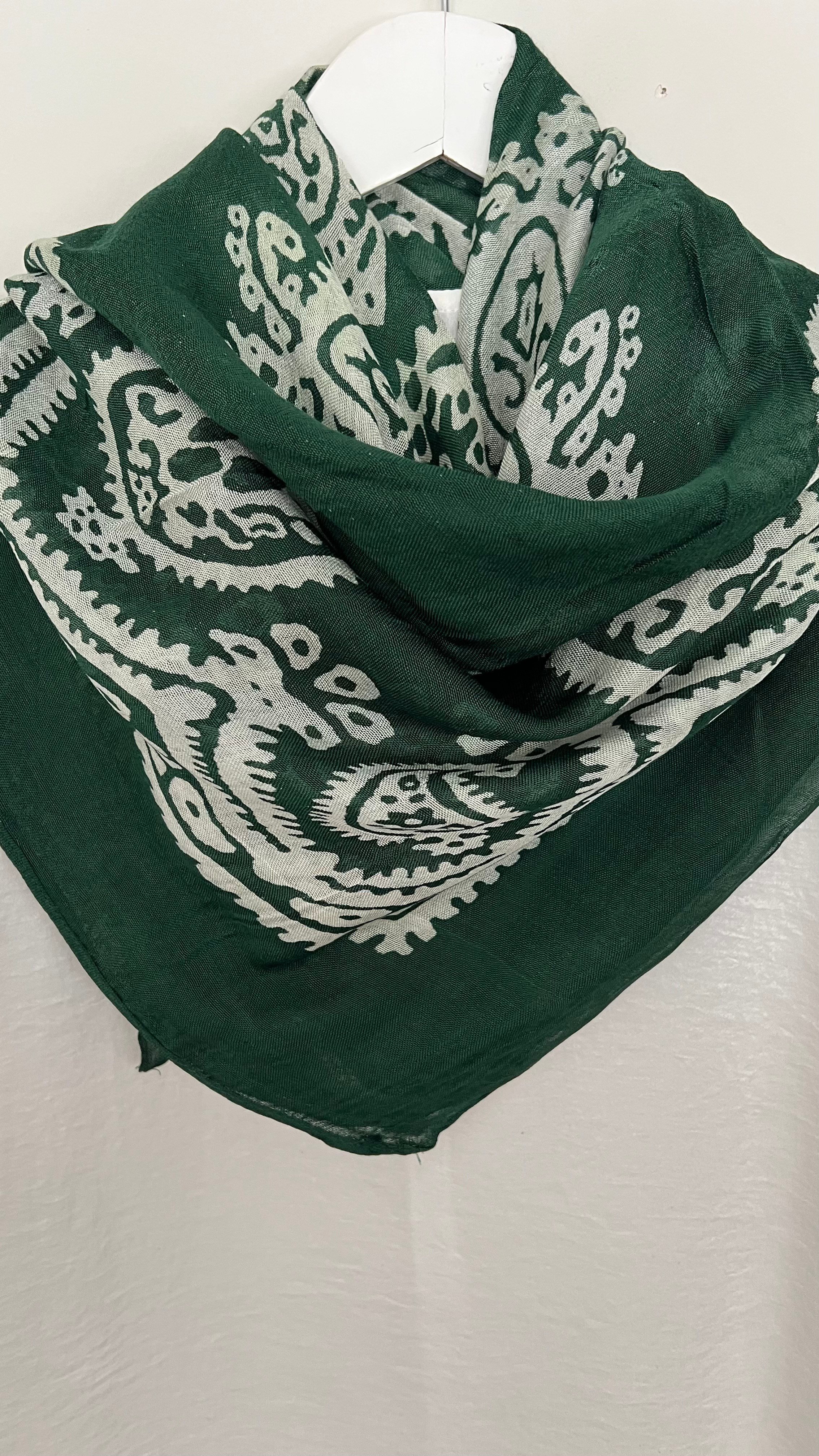 Zümrüt Yeşili Kelagayi Eşarp 130x130