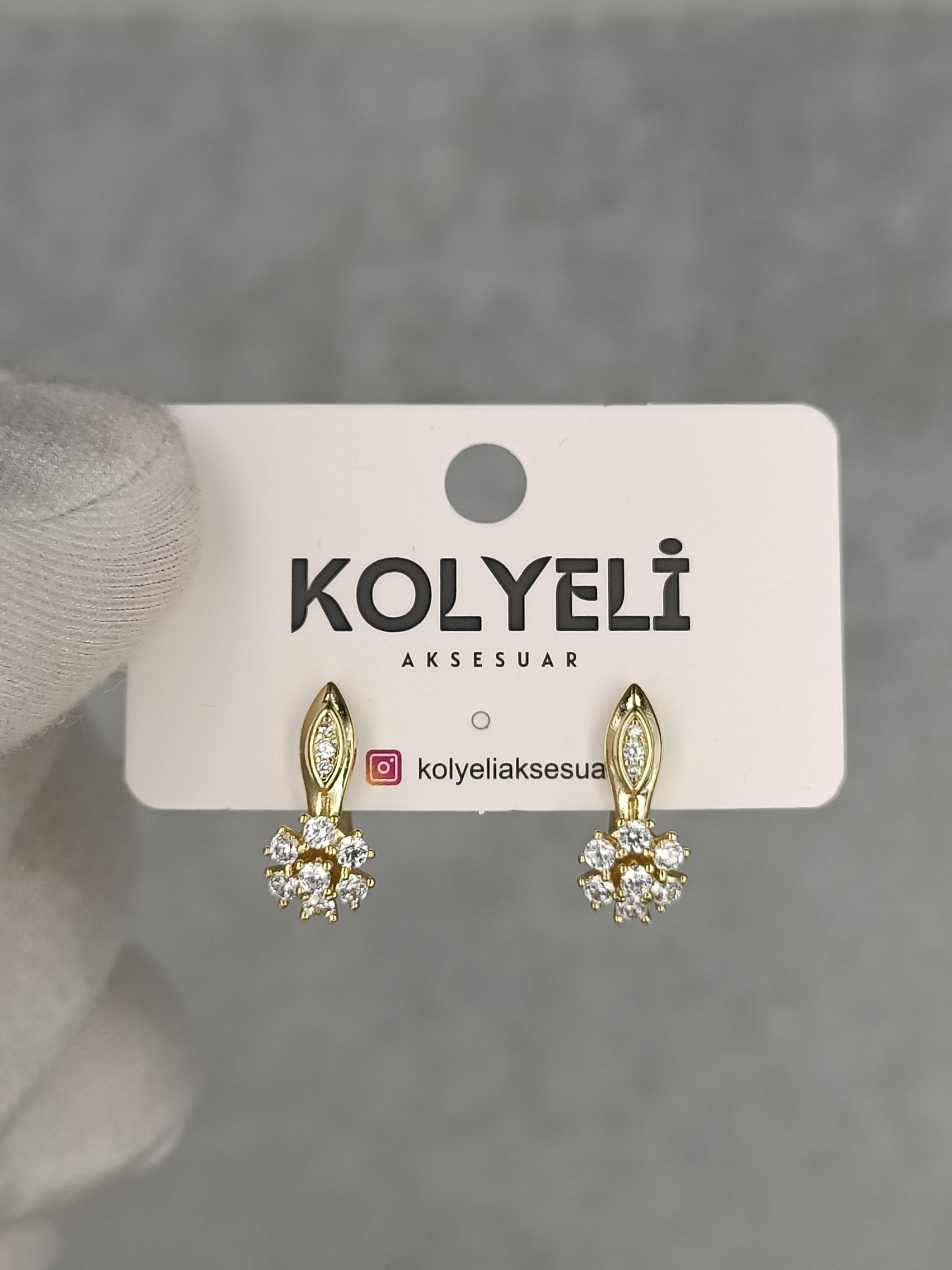 Kolyeli new17 küpe (14 ayar altın rengi)