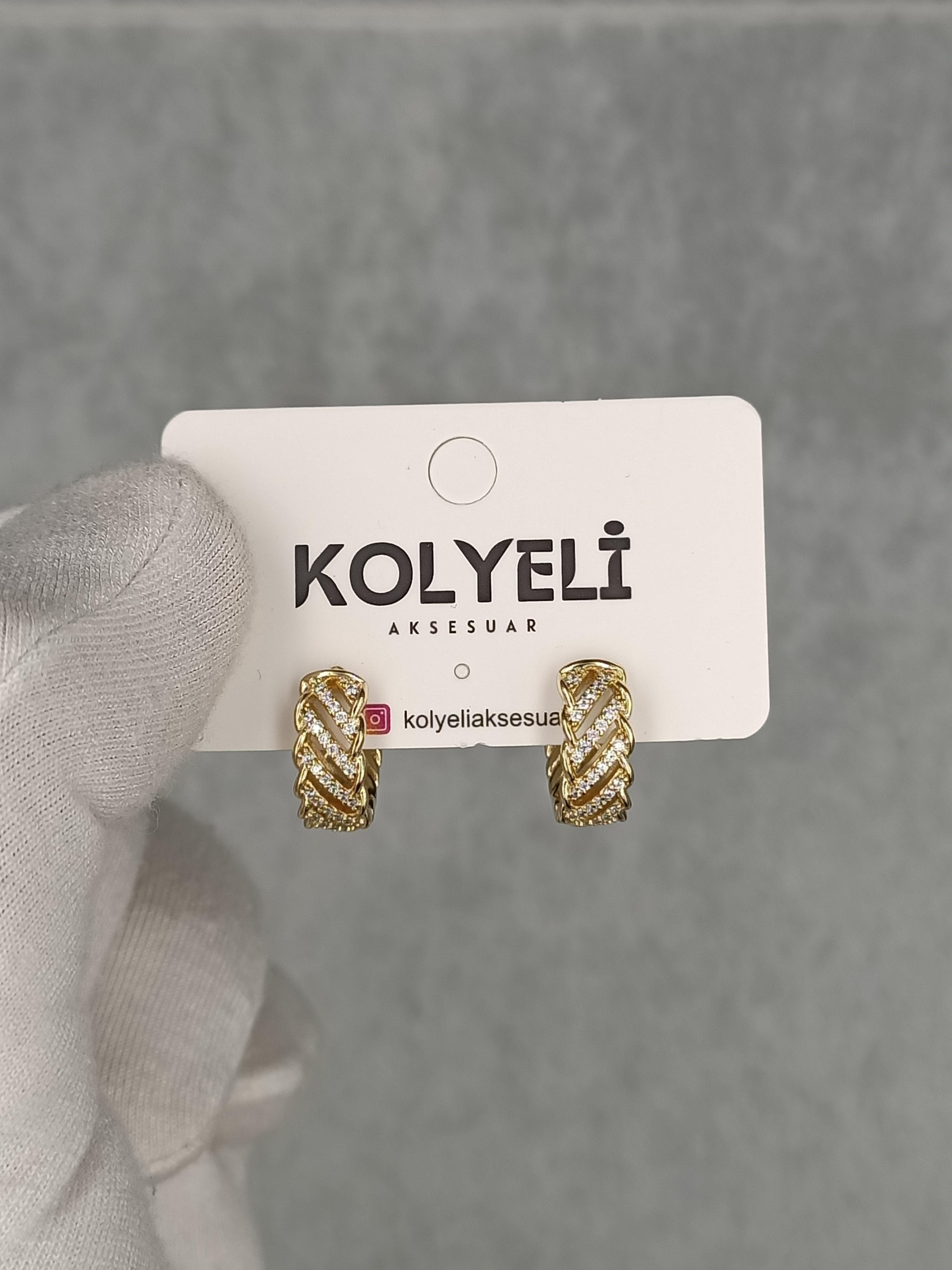 Kolyeli new26 küpe (14 ayar altın rengi)