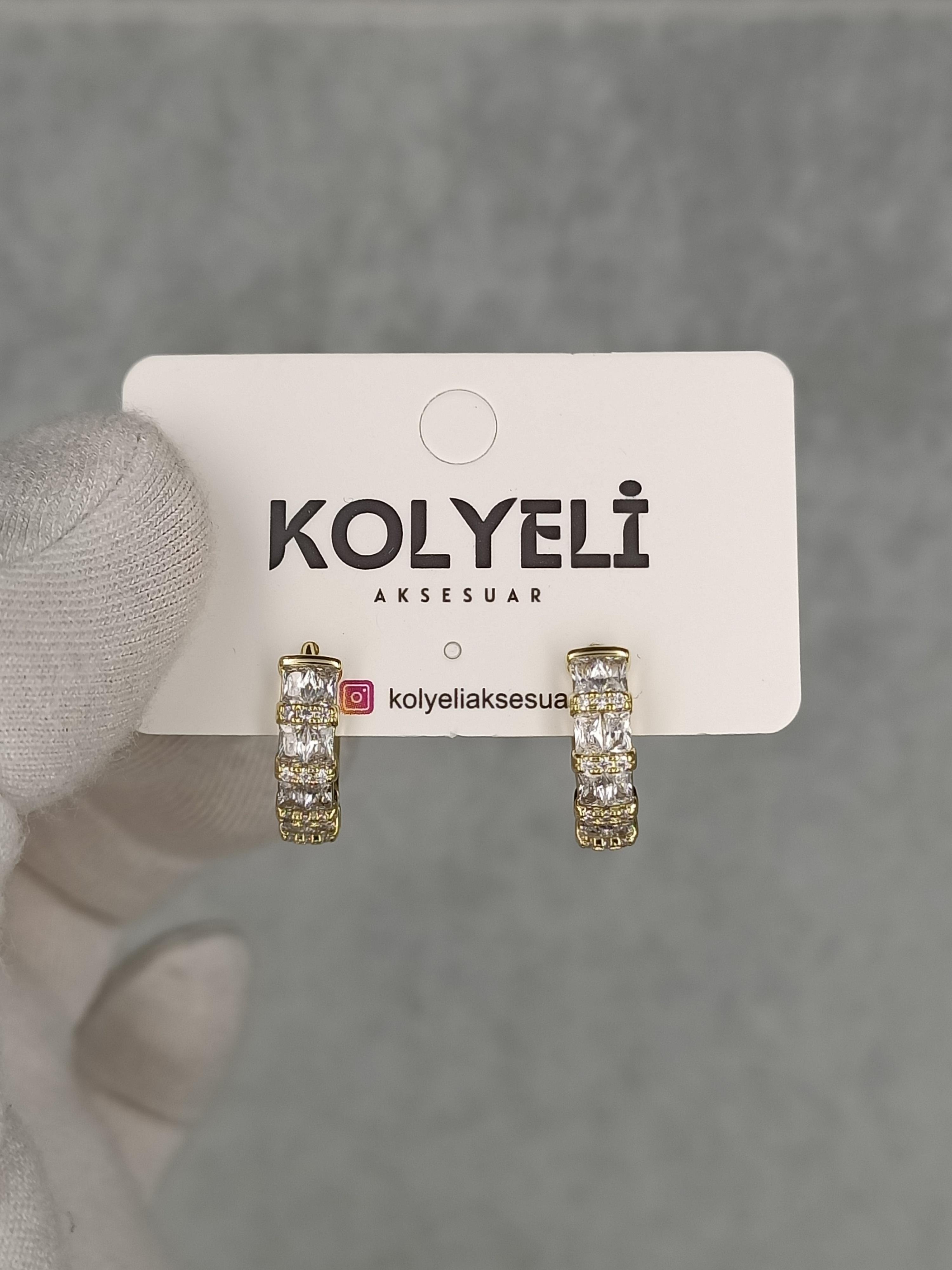 Kolyeli new27 küpe (14 ayar altın rengi)