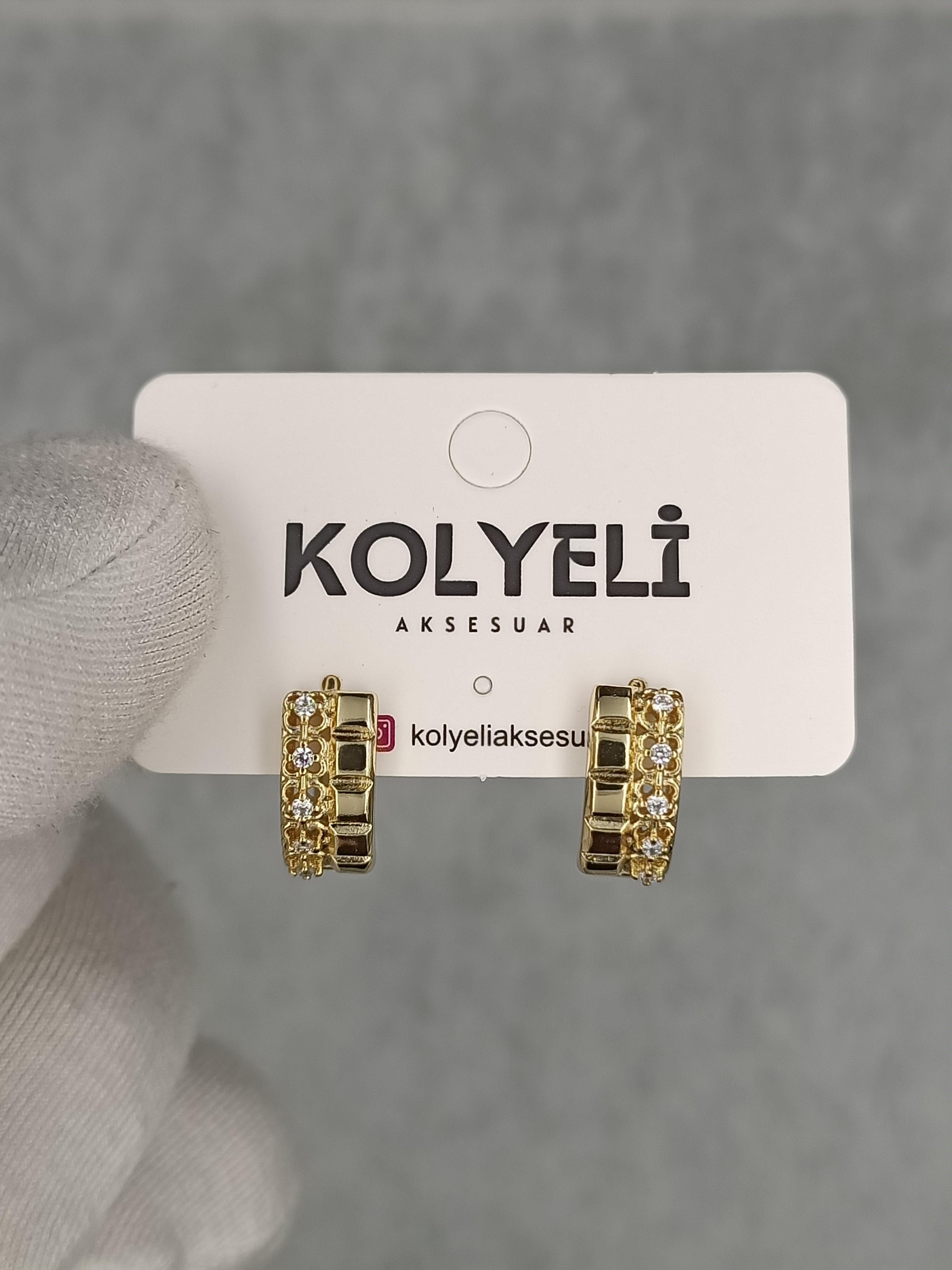 Kolyeli new5 küpe (14 ayar altın rengi)