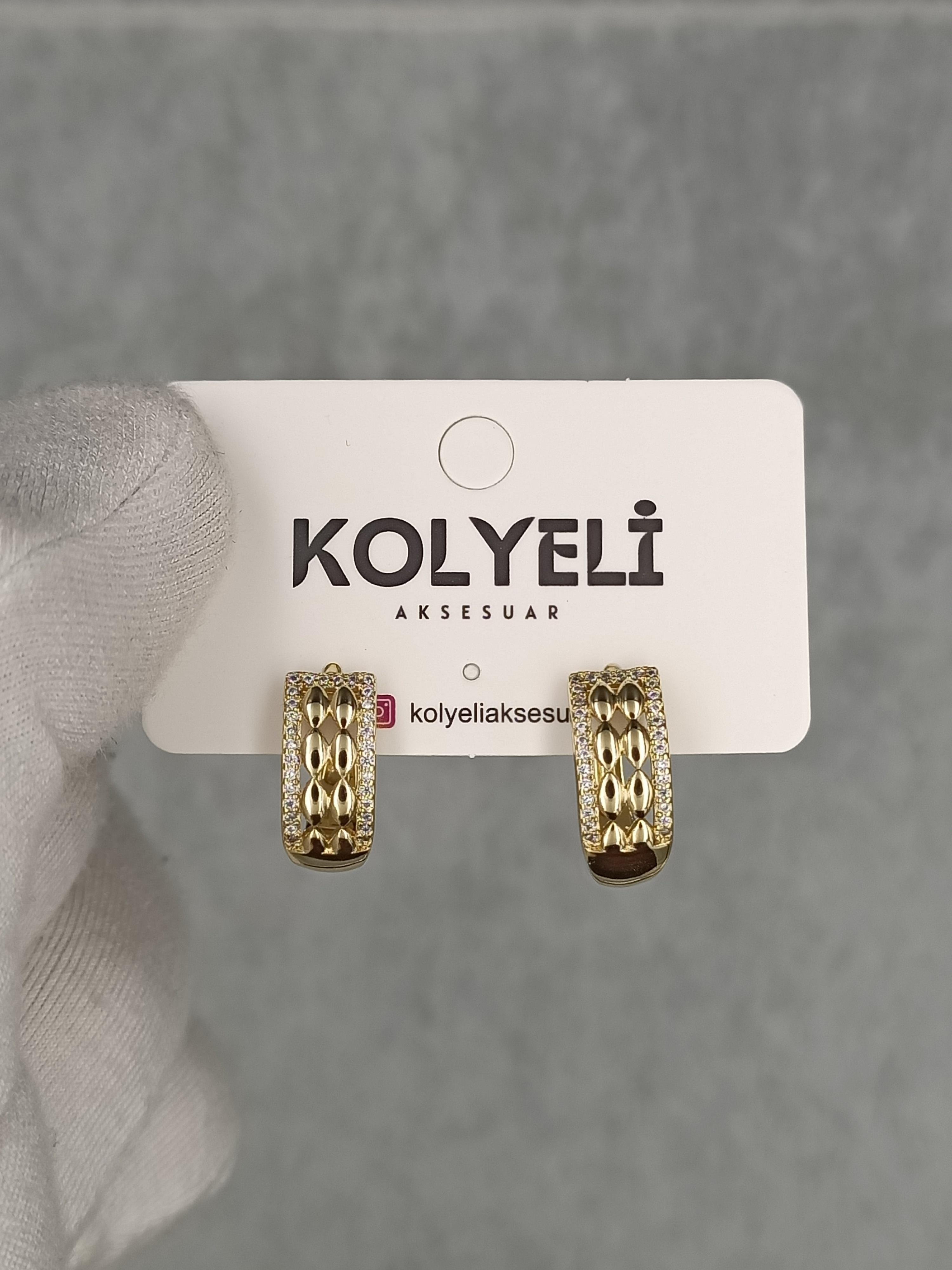 Kolyeli new9 küpe (14 ayar altın rengi)