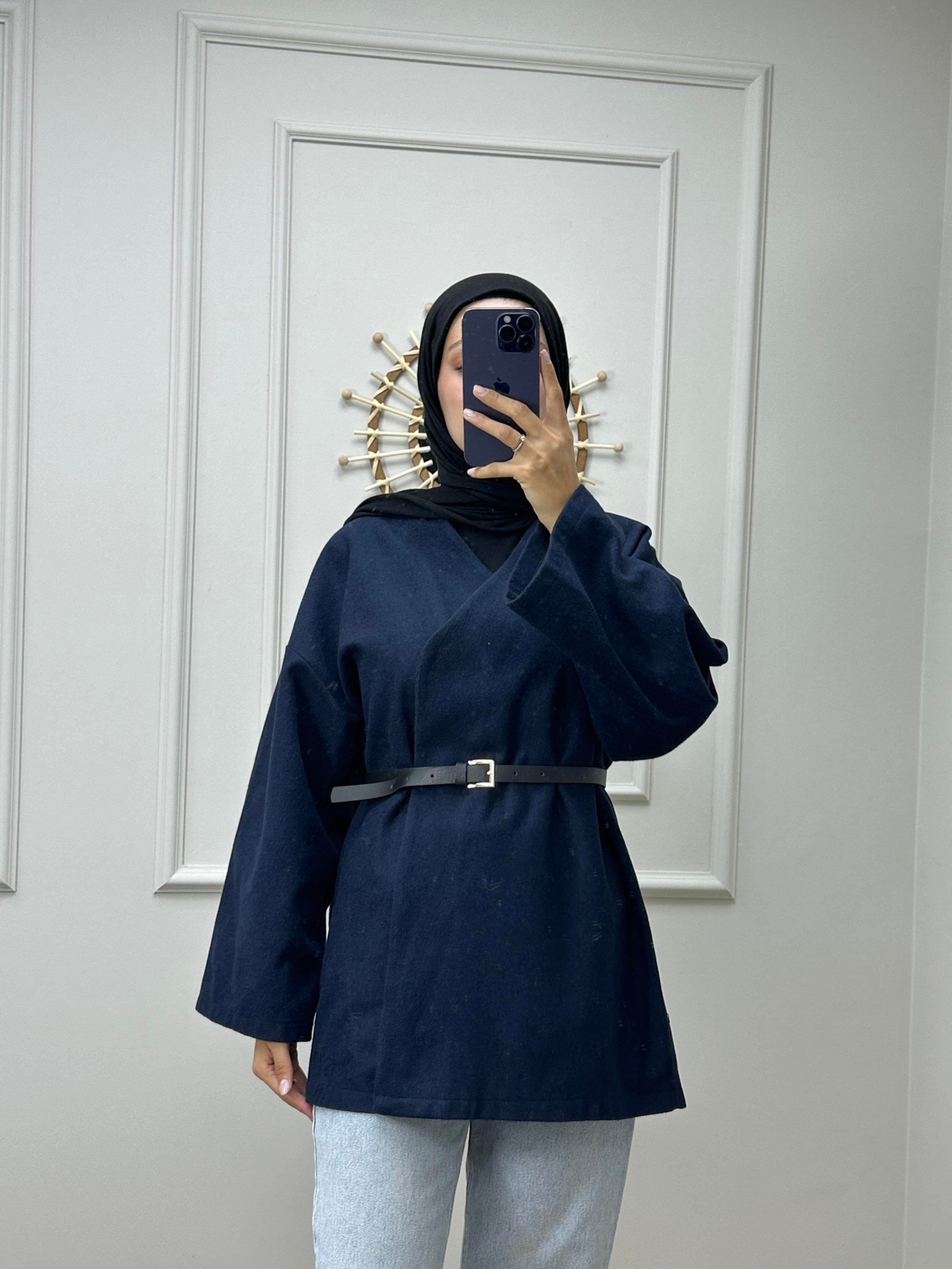 Lacivert Bel Kemerli Kaşe Kimono