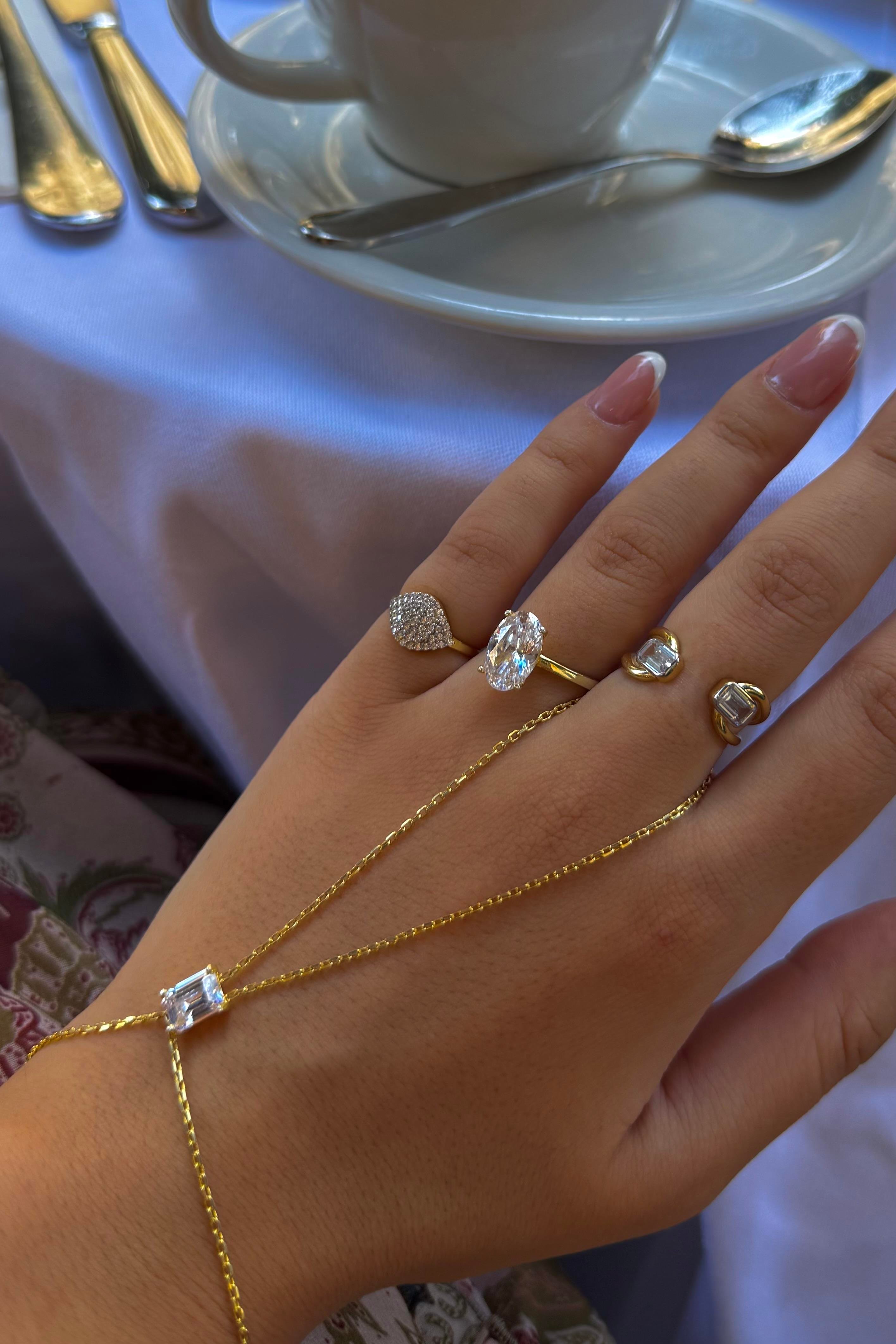 925 GÜMÜŞ/ OVAL TAŞLI TEK TAŞ GOLD YÜZÜK
