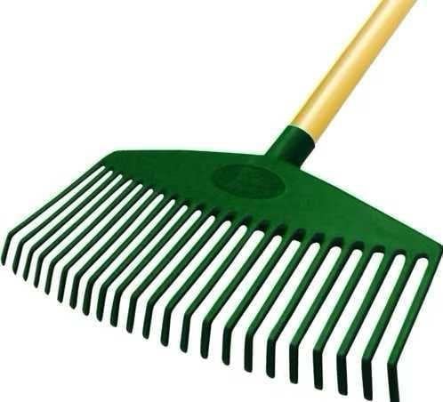 Ahşap Saplı Plastik Çim ve Yaprak Toplama Tırmığı 45cm