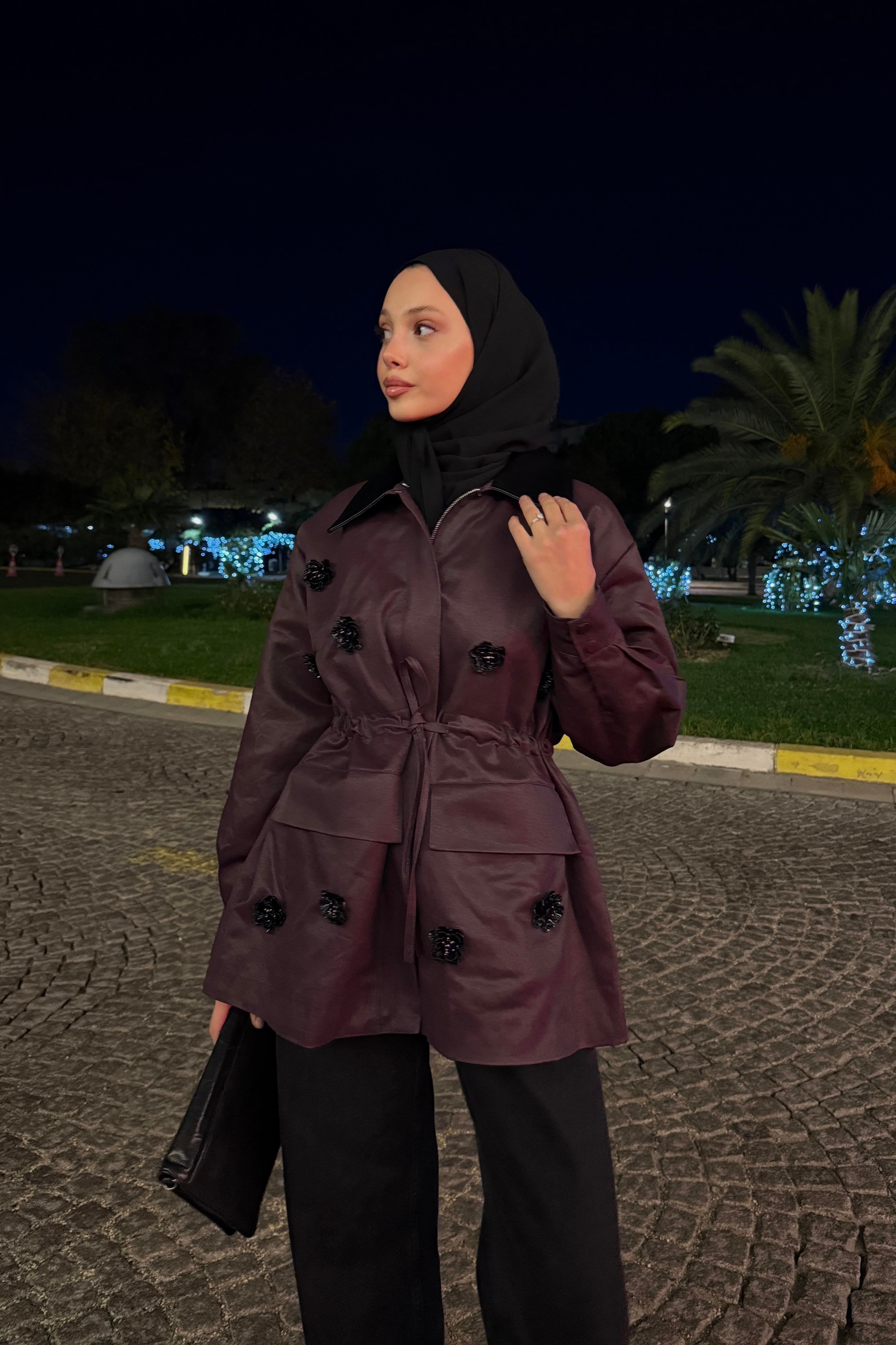 ÇİÇEK DETAYLI BORDO KAP