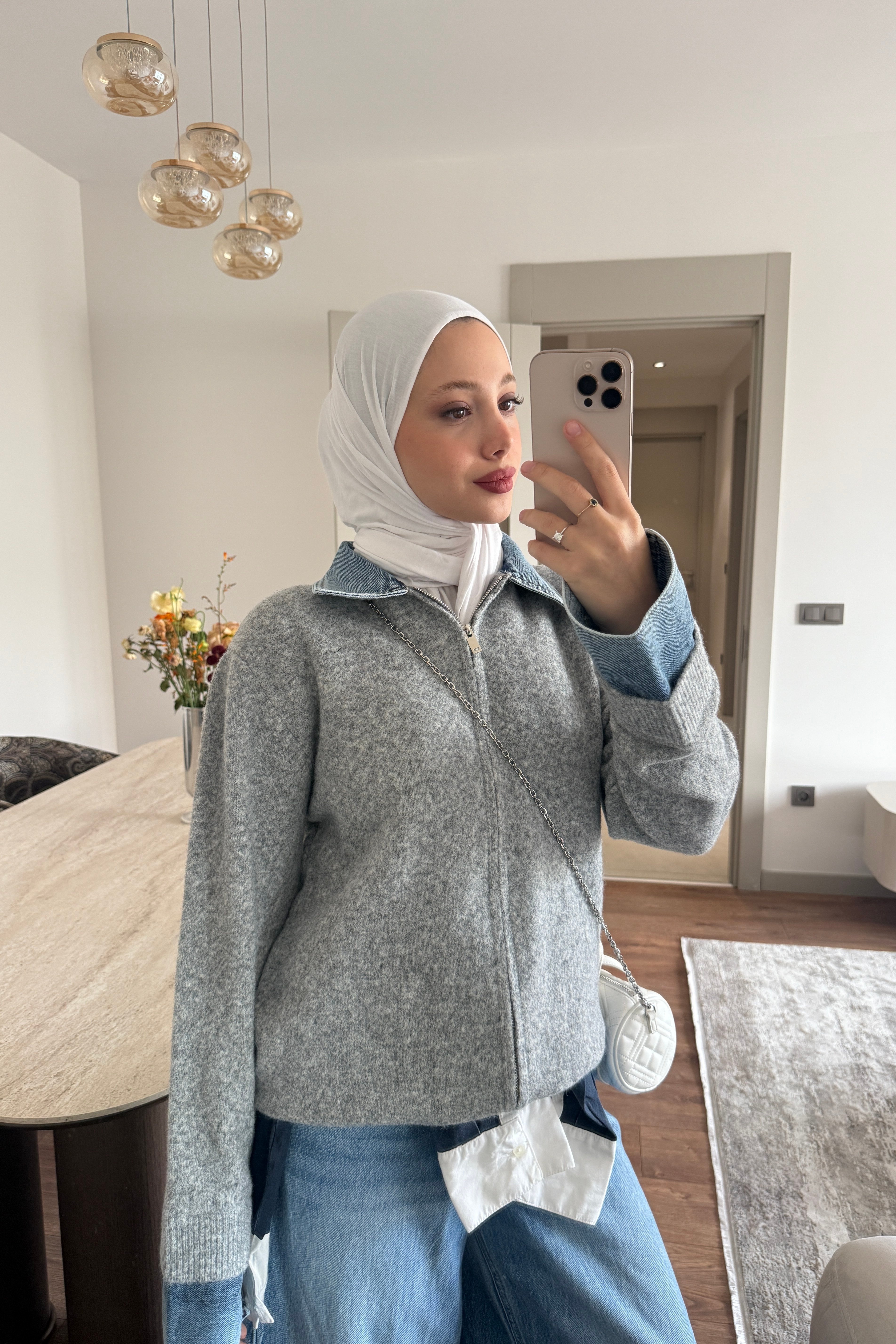 DENİM DETAYLI ÖRME HIRKA - GRİ