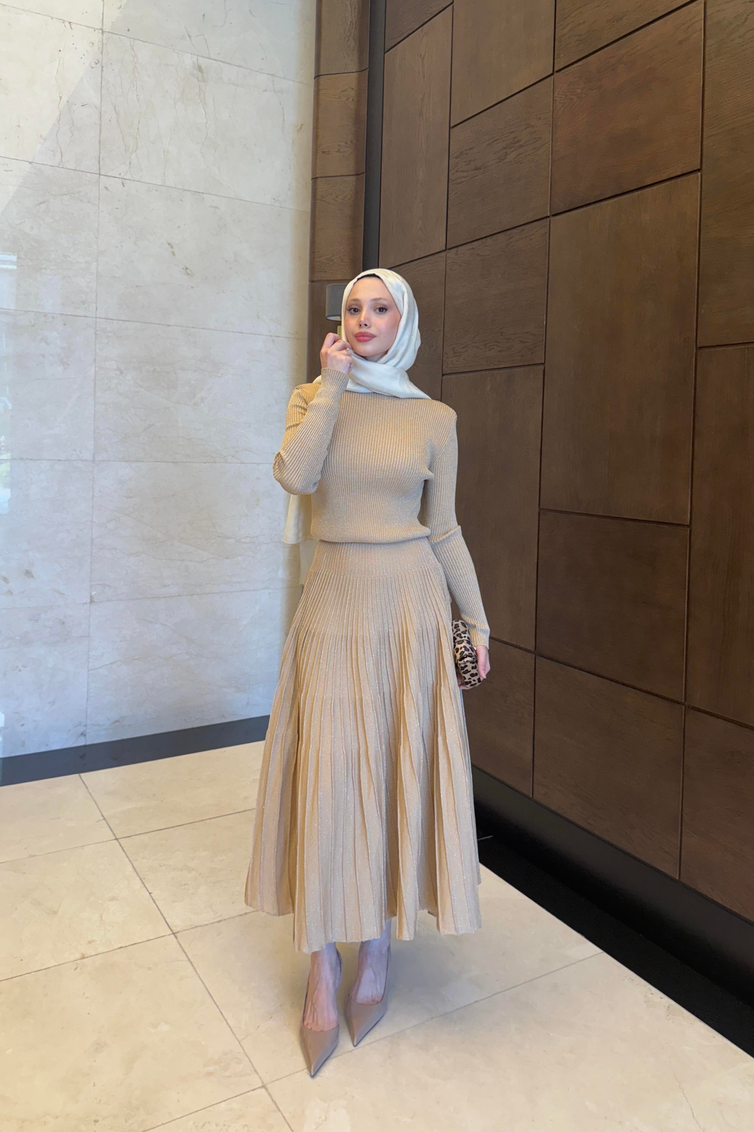 PREMİUM TRİKO PİLİSE ELBİSE - GOLD