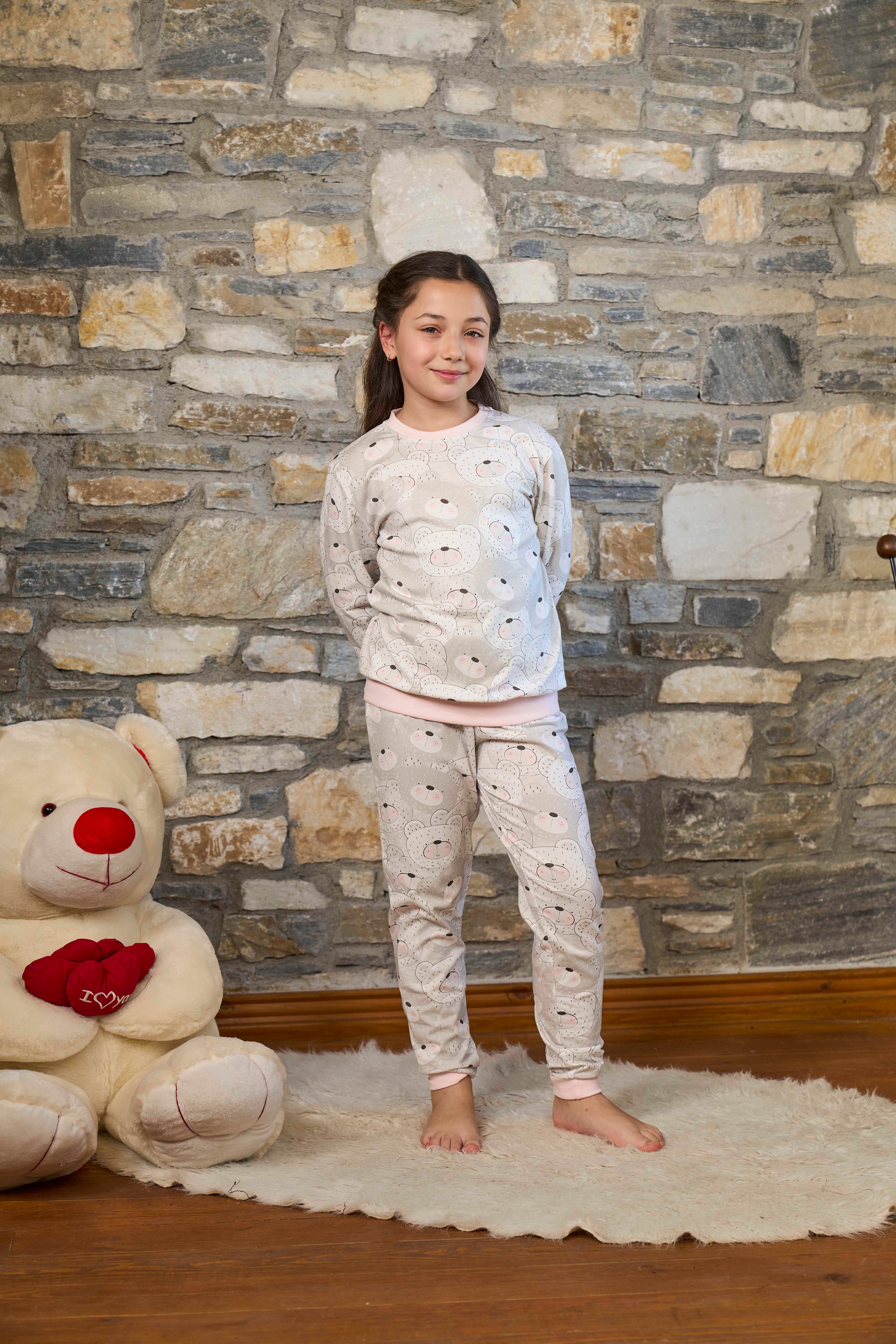 Çocuk Desenli Pijama Takımı