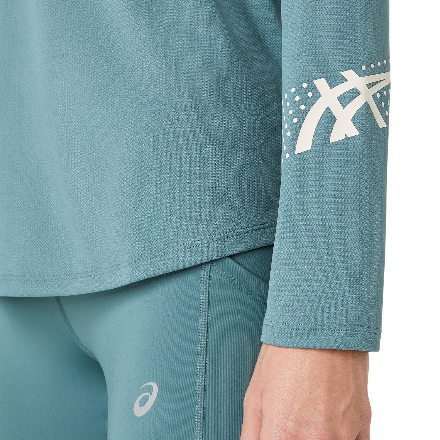 ICON 1/2 ZIP LS TOP