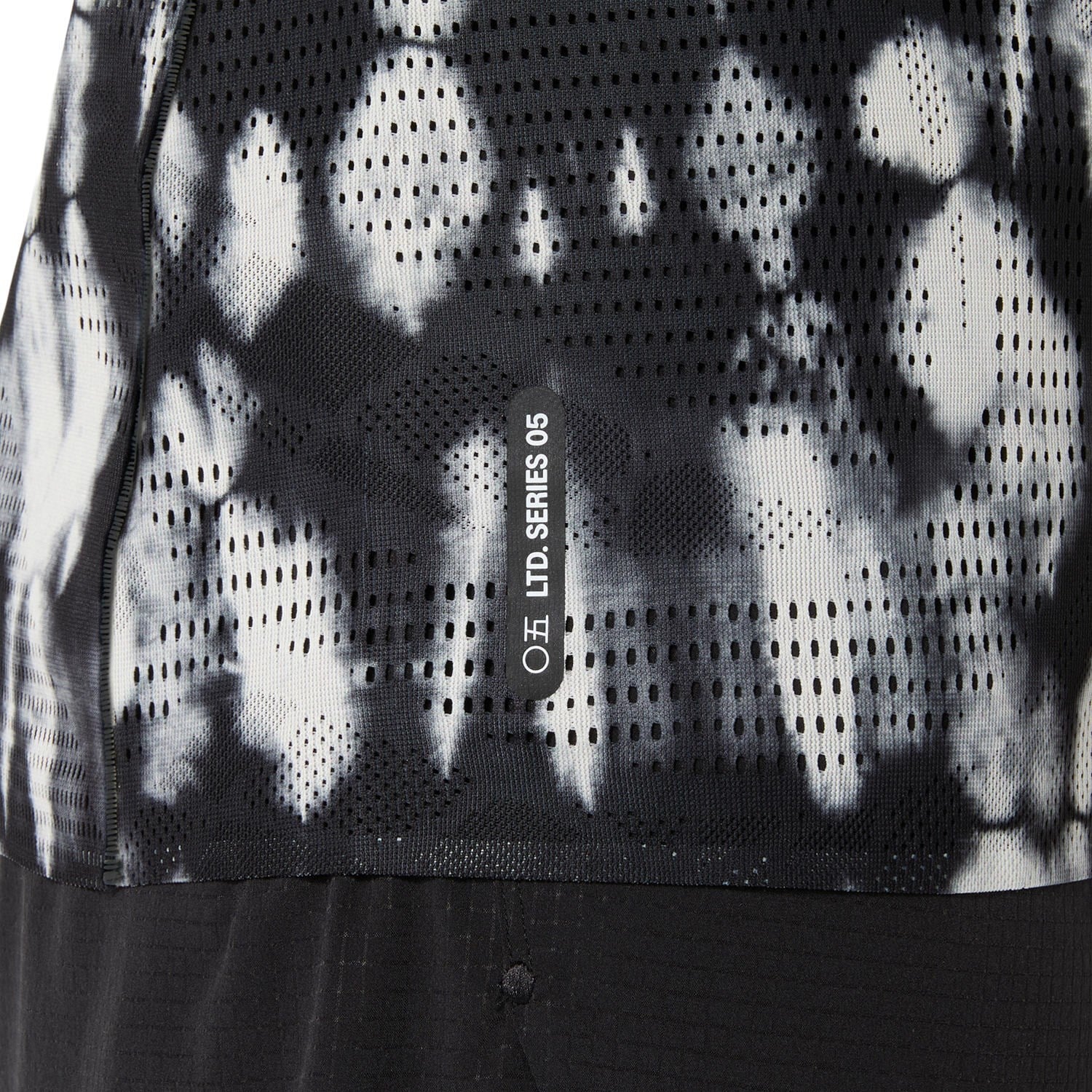 LIMITED SERIES METARUN SS TOP