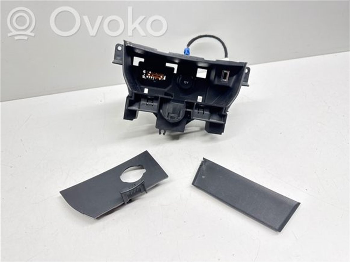 PSA 1997-2000 PLASTIKKAPAK
