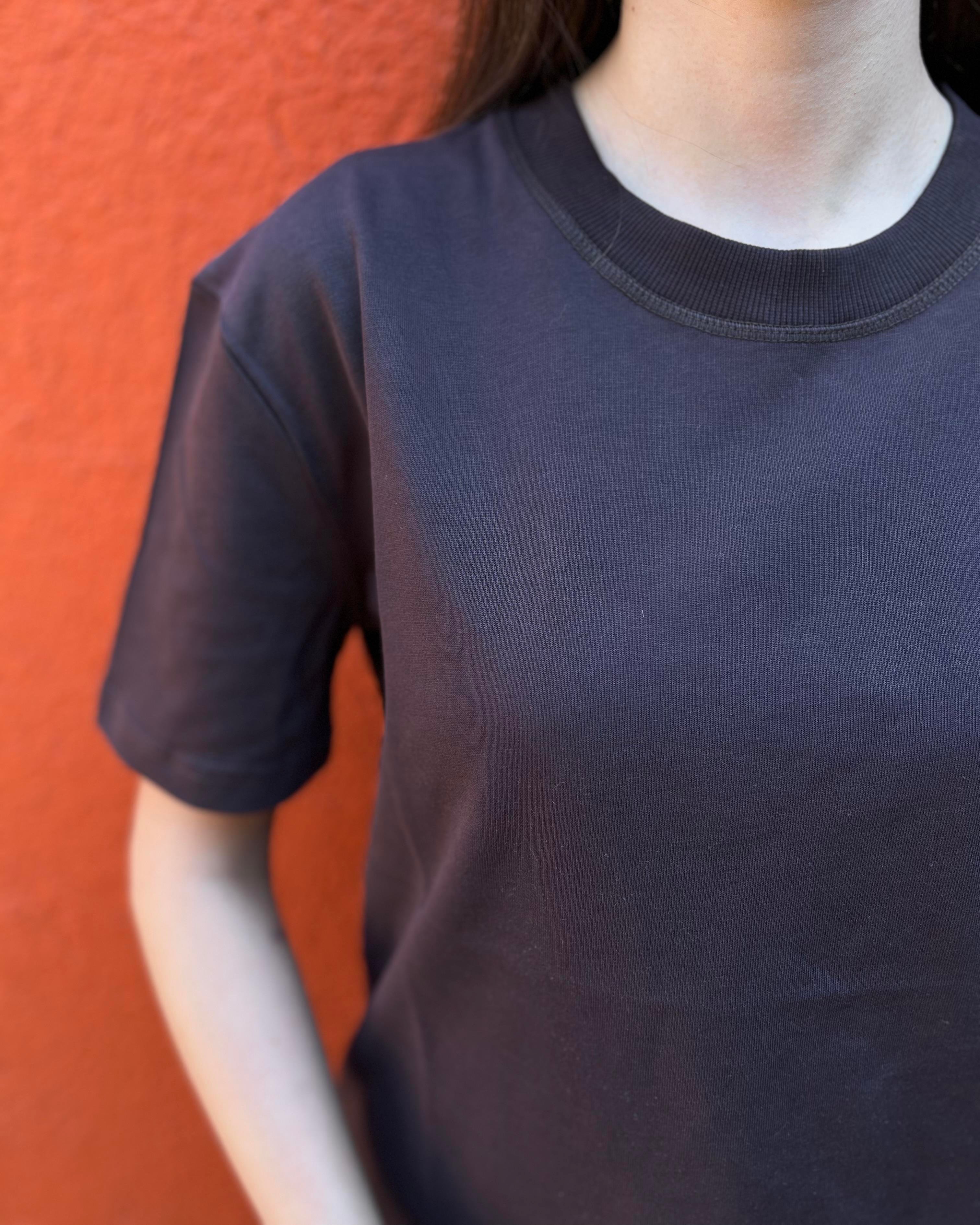 Dekoratif Dikişli Bisiklet Yaka Tshirt-Koyu Kahve
