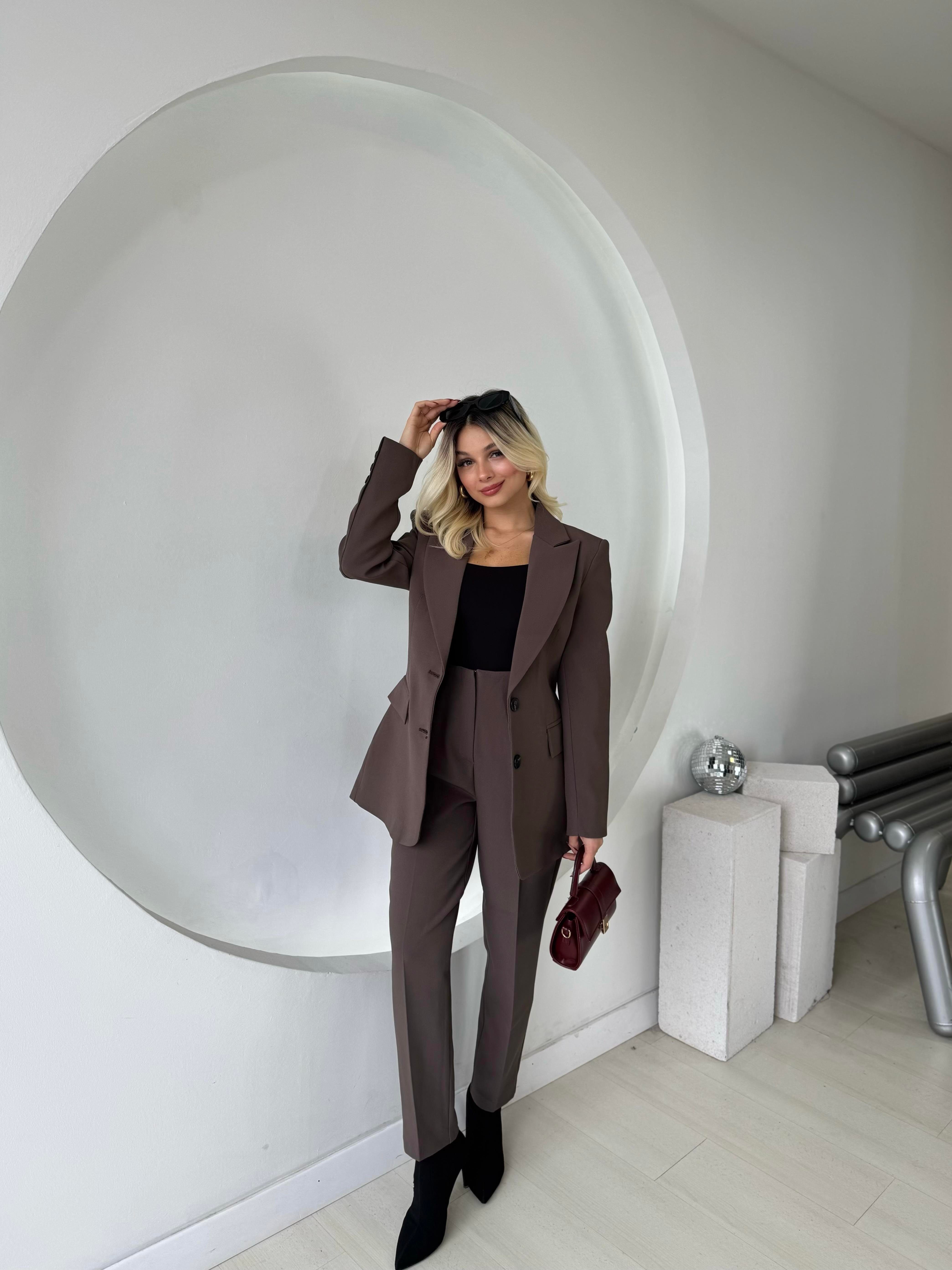 Taupe Çift Düğme Blazer Ceket