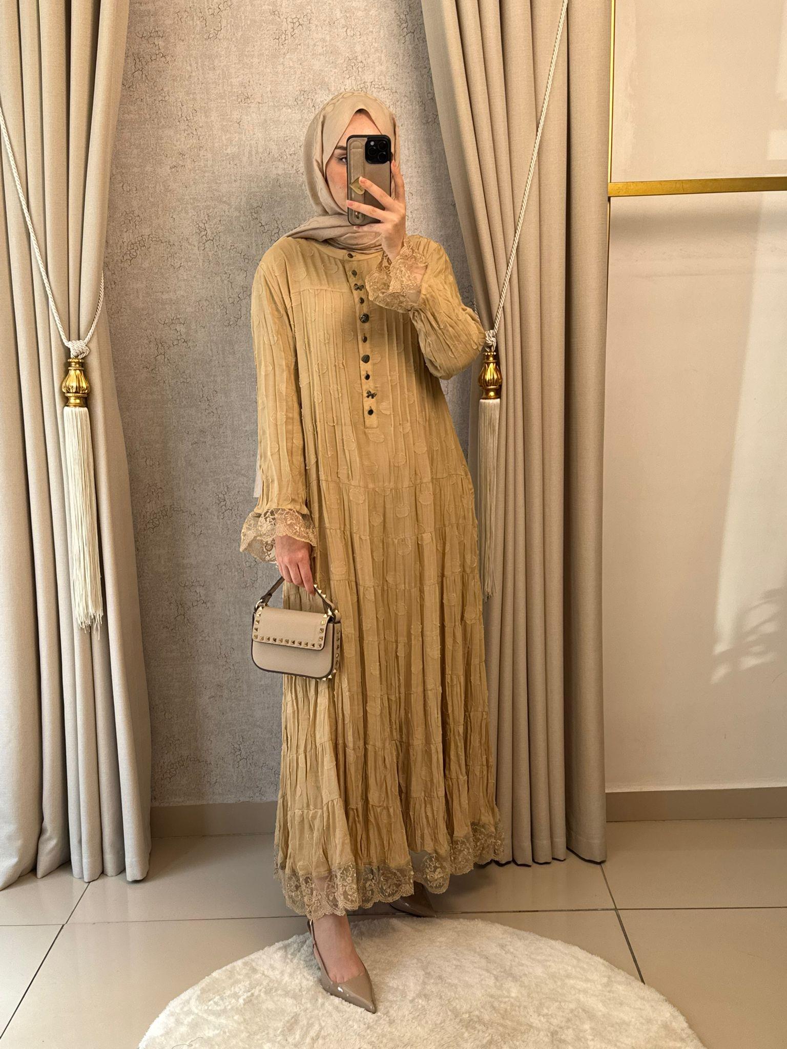 Lissmore 6303 Etek Ucu Dantel Detay Elbise Camel