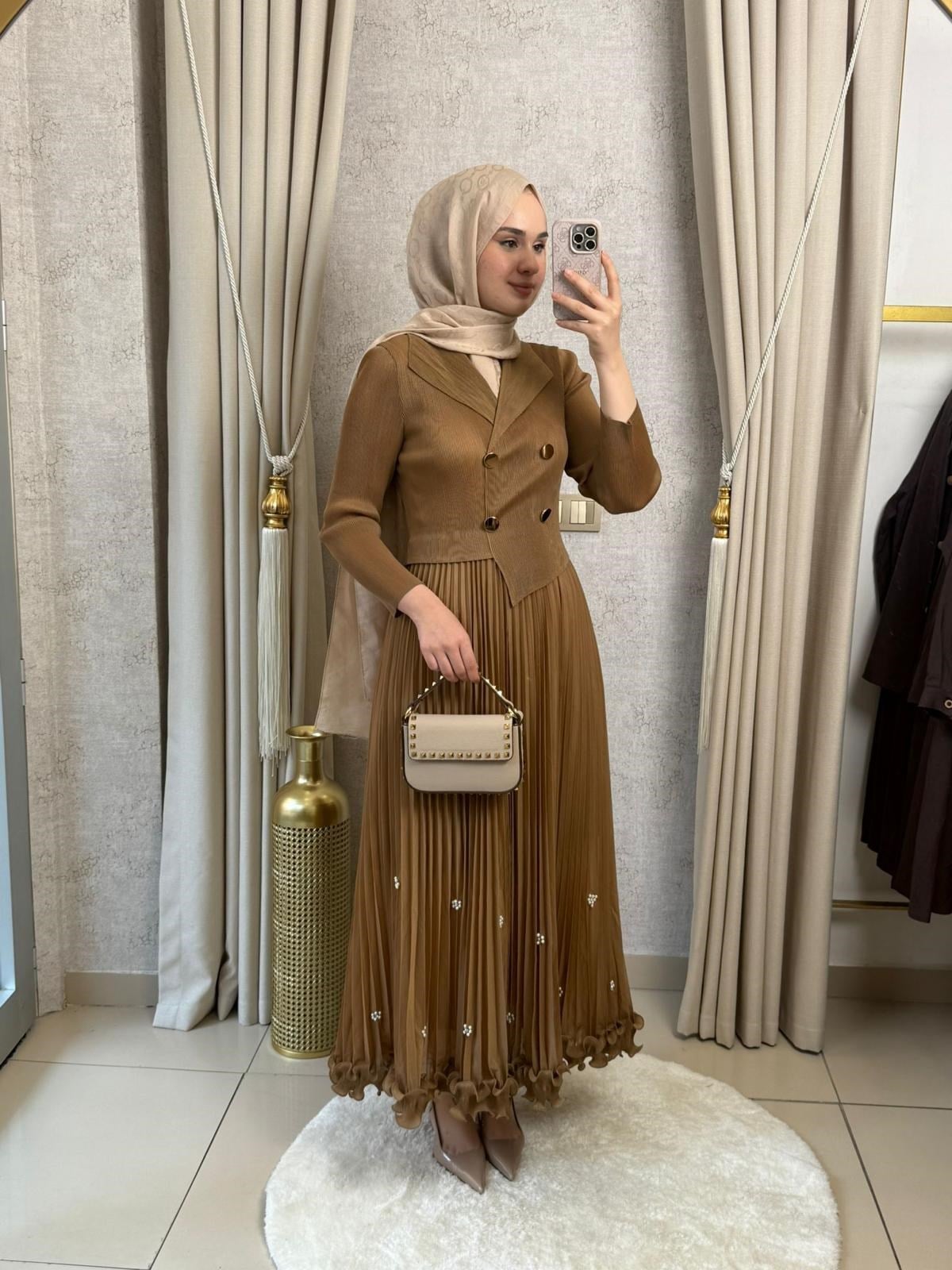 MMZ Eteği İncili Akordiyon Elbise Camel