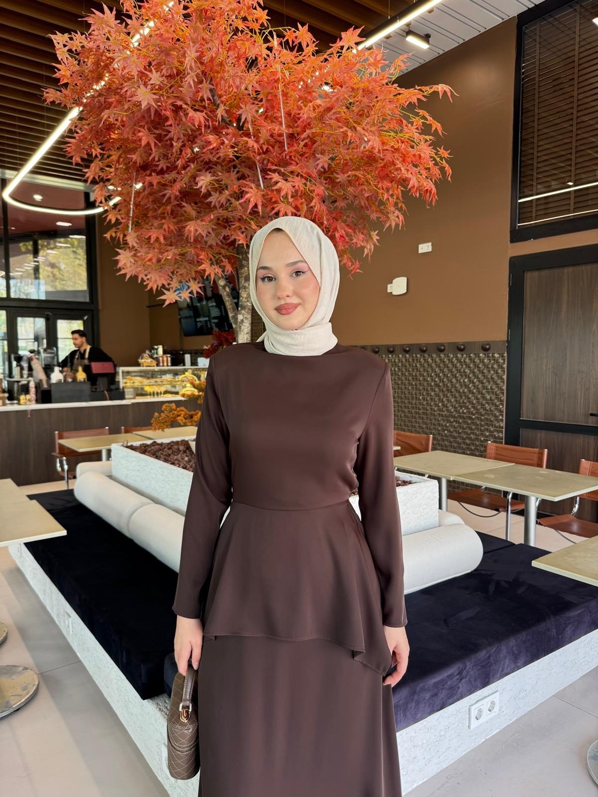 Miori Kolmar Soft Touch Krep Etekli Takım Kahverengi