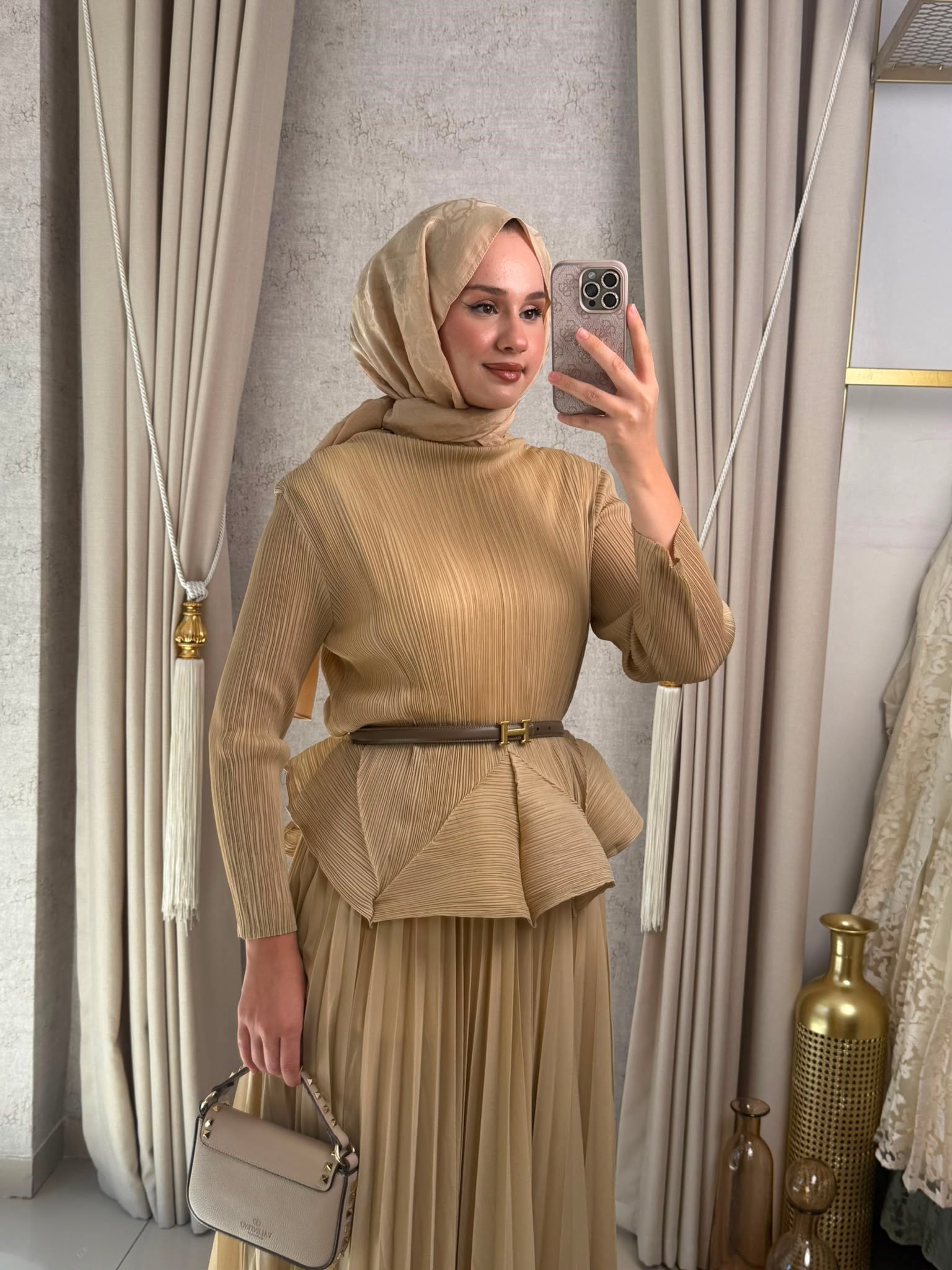 MMZ Akordiyon Kumaş Pilise Etekli Takım Camel
