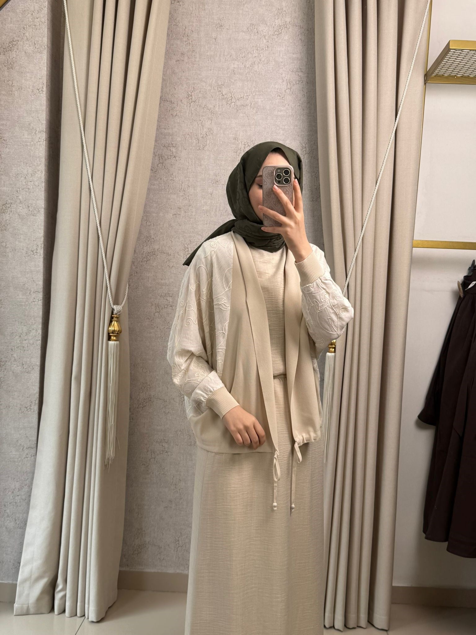 Tığ Triko 5135 Nakışlı Keten 3 lü Takım bej