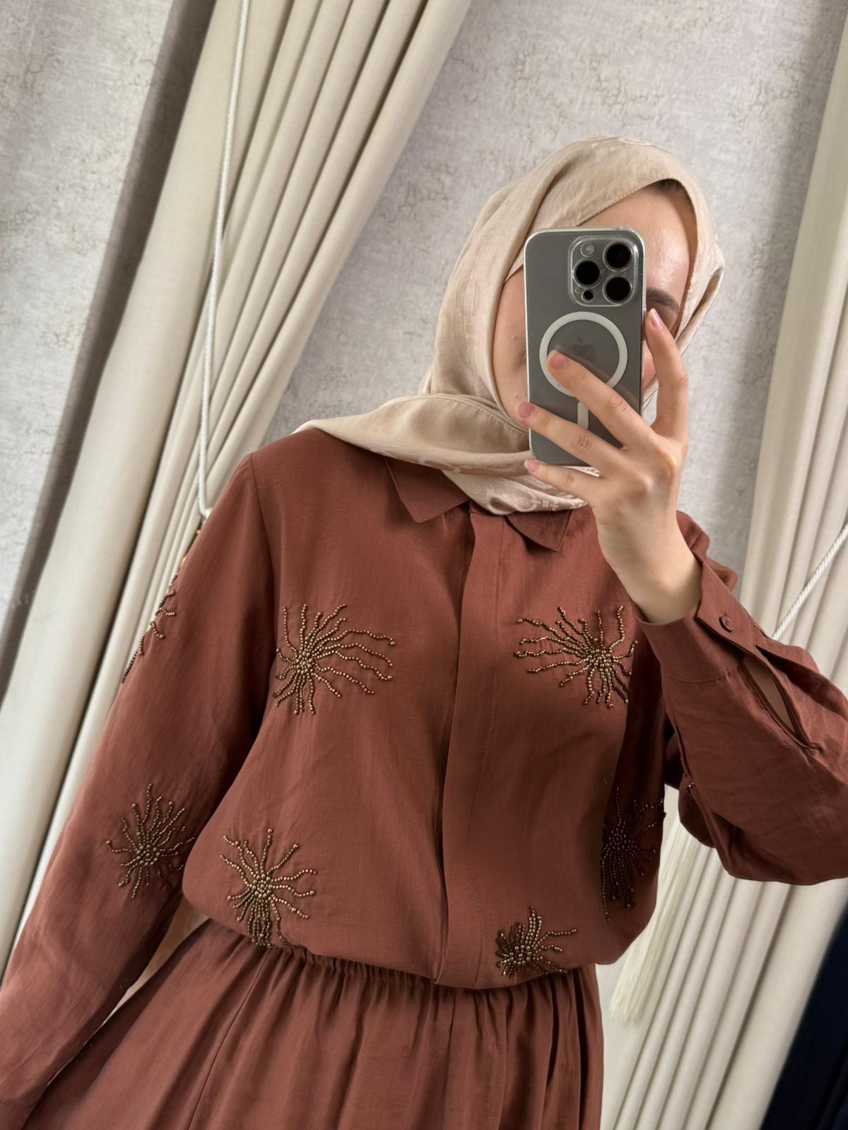 Wennora 1019 İşleme Detaylı Etekli Takım Kiremit