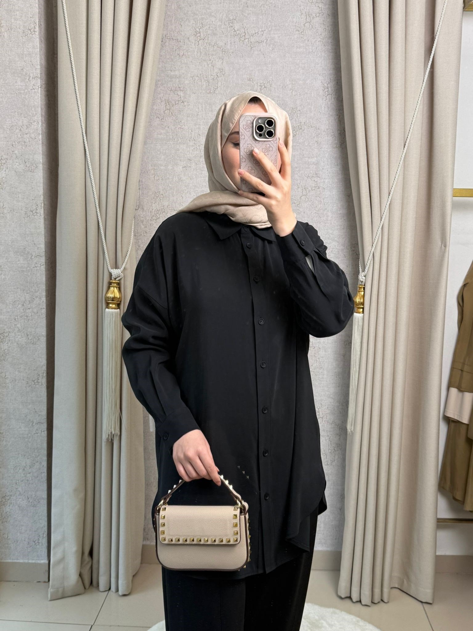 Tığ Triko 4037 Saten Yüzlü Oversize Gömlek Siyah