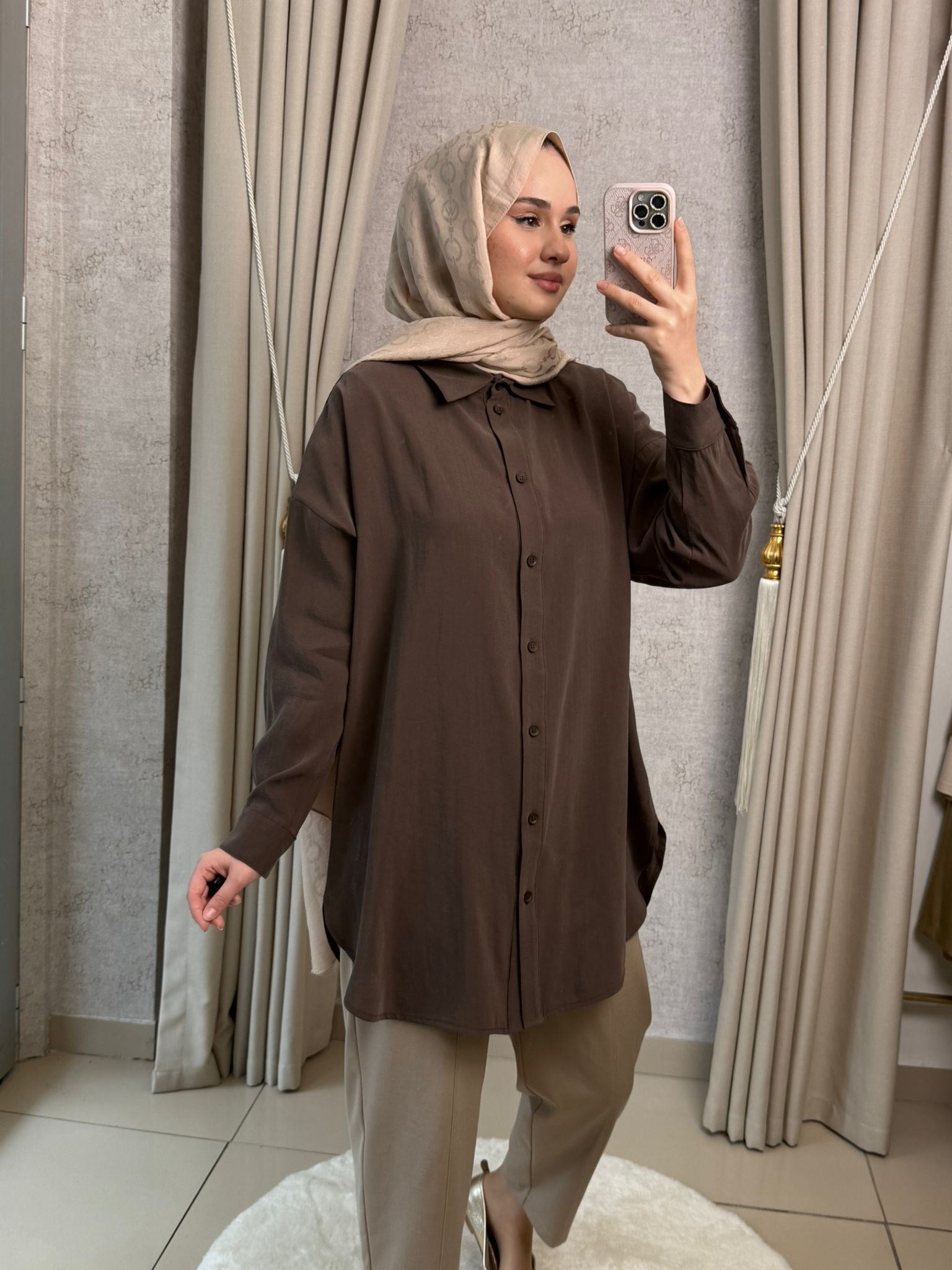Tığ Triko 4037 Saten Yüzlü Oversize Gömlek Kahverengi