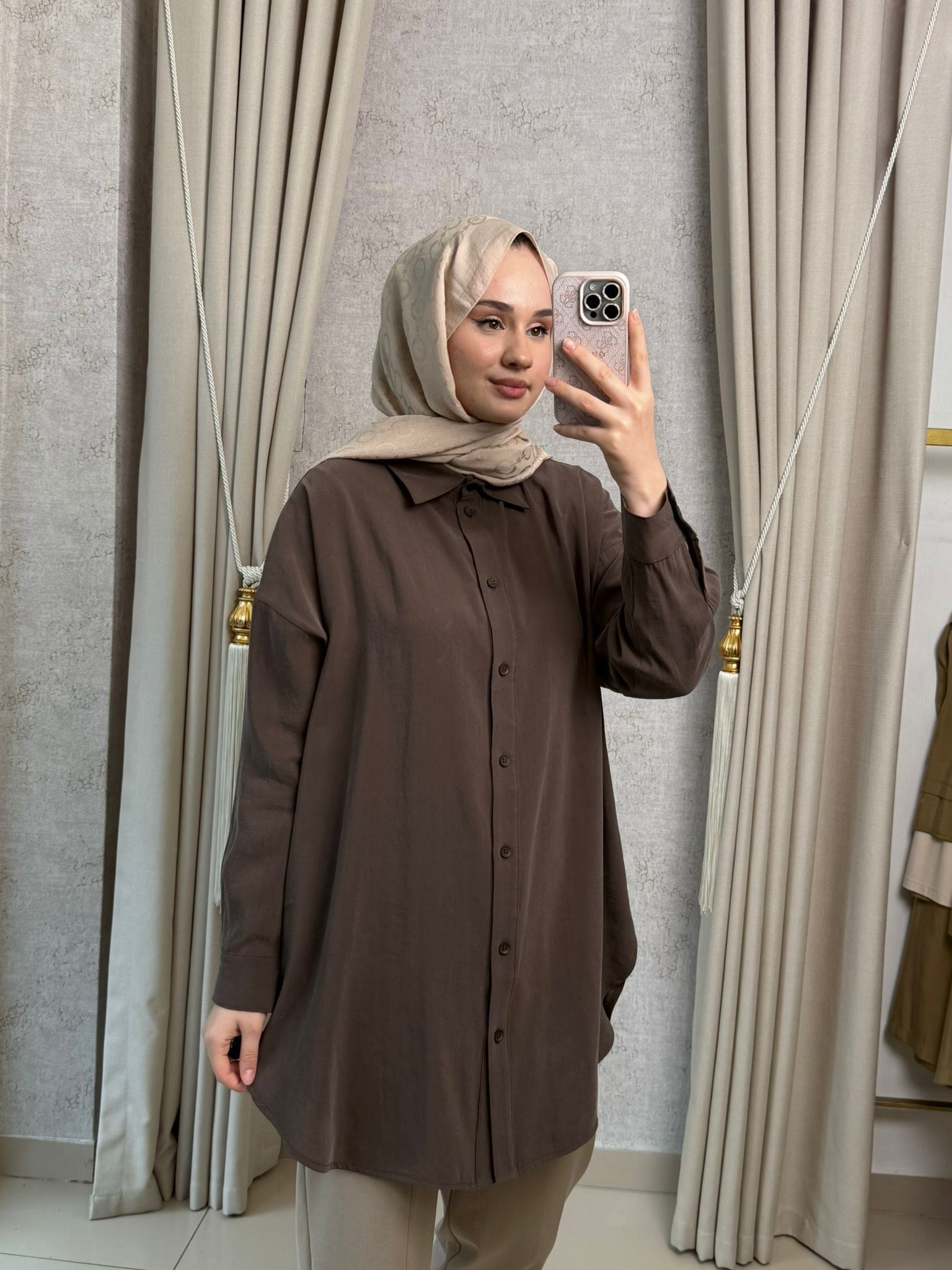 Tığ Triko 4037 Saten Yüzlü Oversize Gömlek Kahverengi