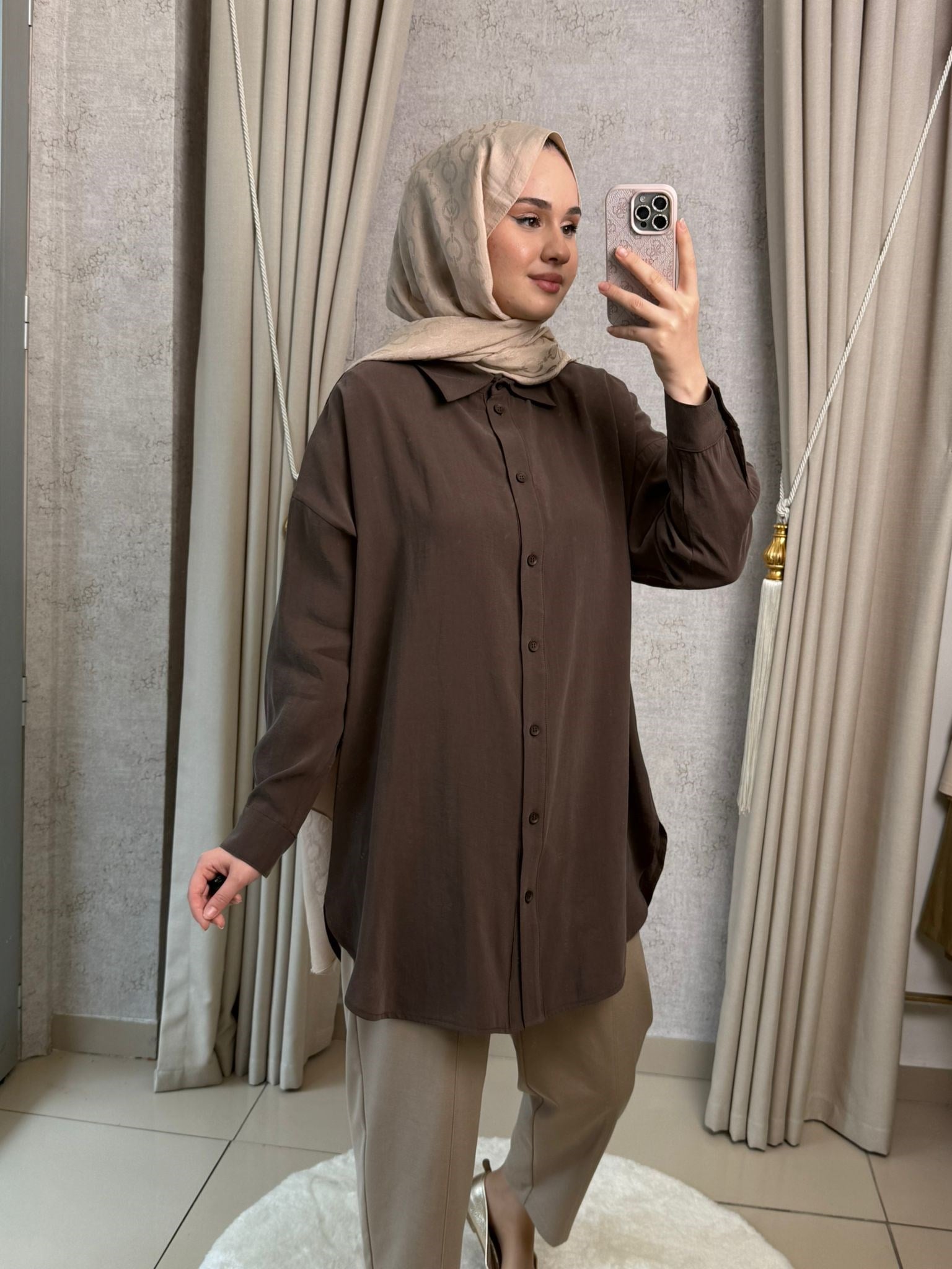 Tığ Triko 4037 Saten Yüzlü Oversize Gömlek Kahverengi