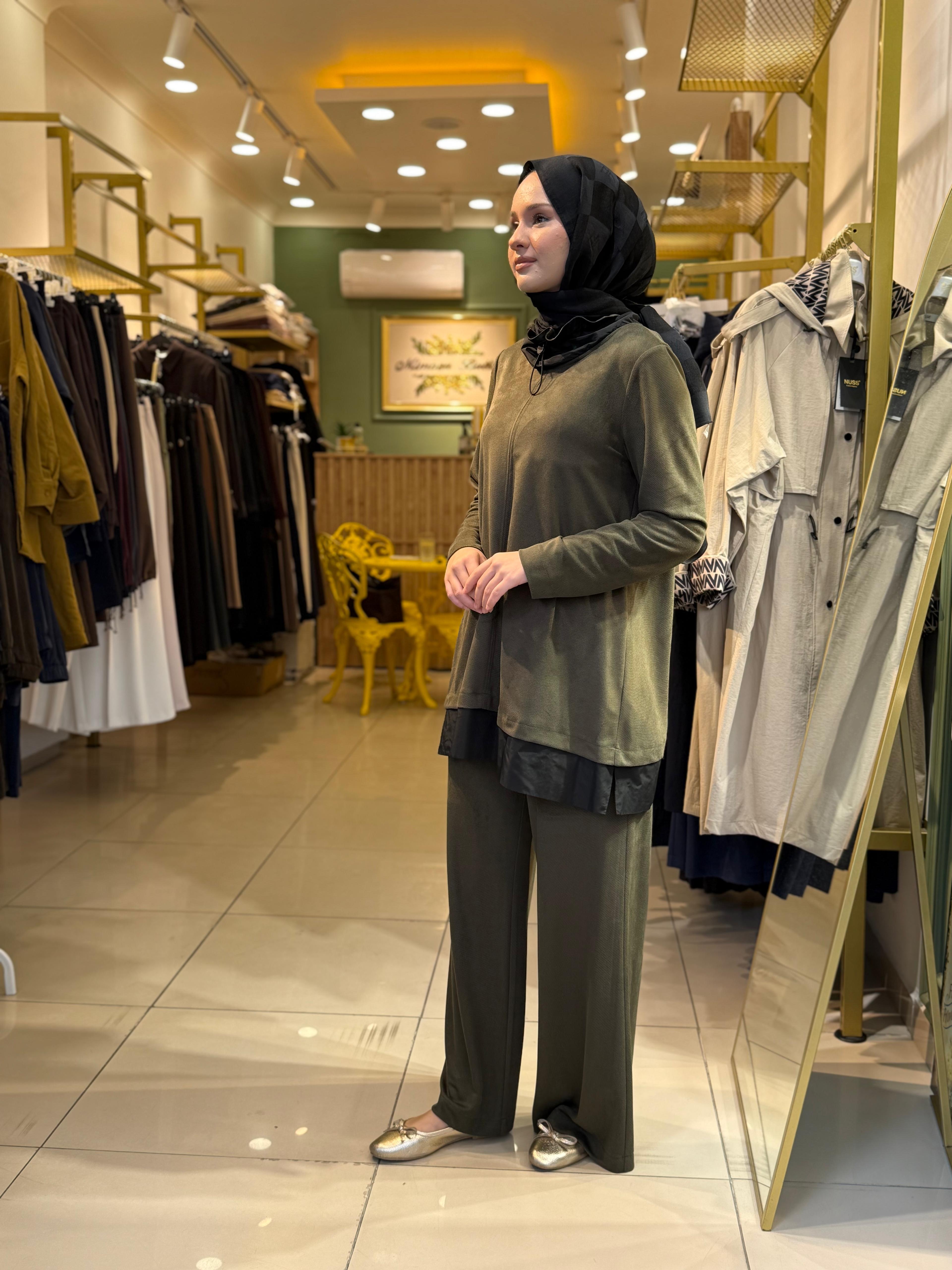 Nuss 1008 Boyun Detaylı  Pantolonlu Takım Yeşil