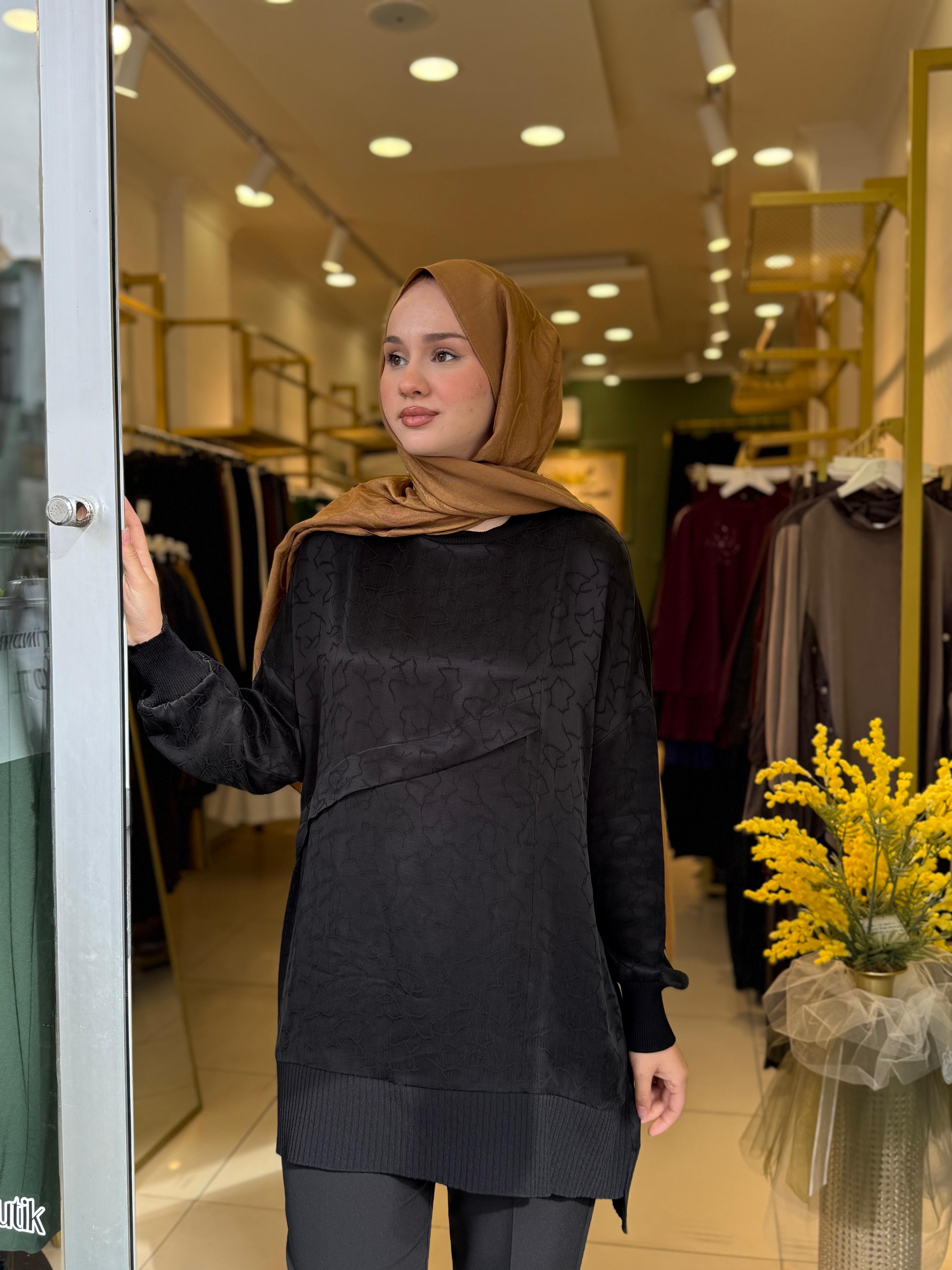 Nuss 3003 Vegan İpek Kumaş Bluz Siyah