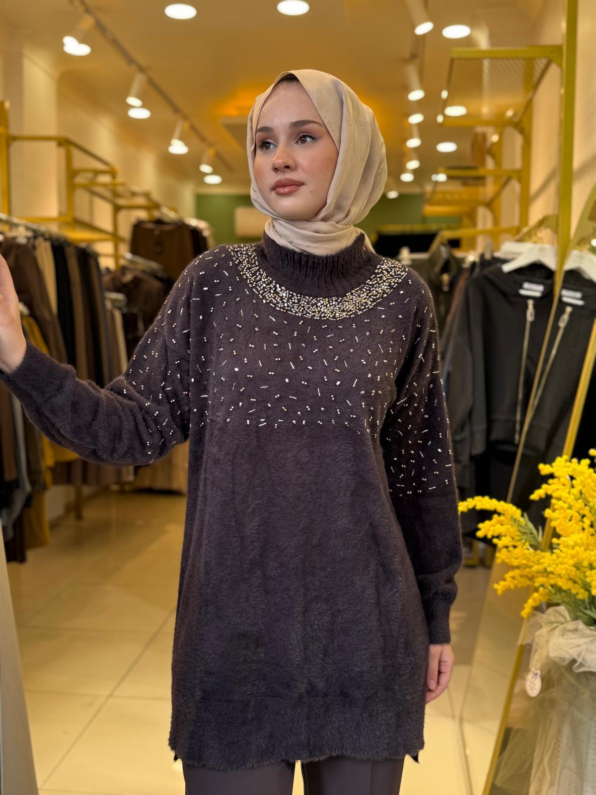 Nuss 7003 Balıkçı Yaka İşlemeli Angora Tunik Kahverengi