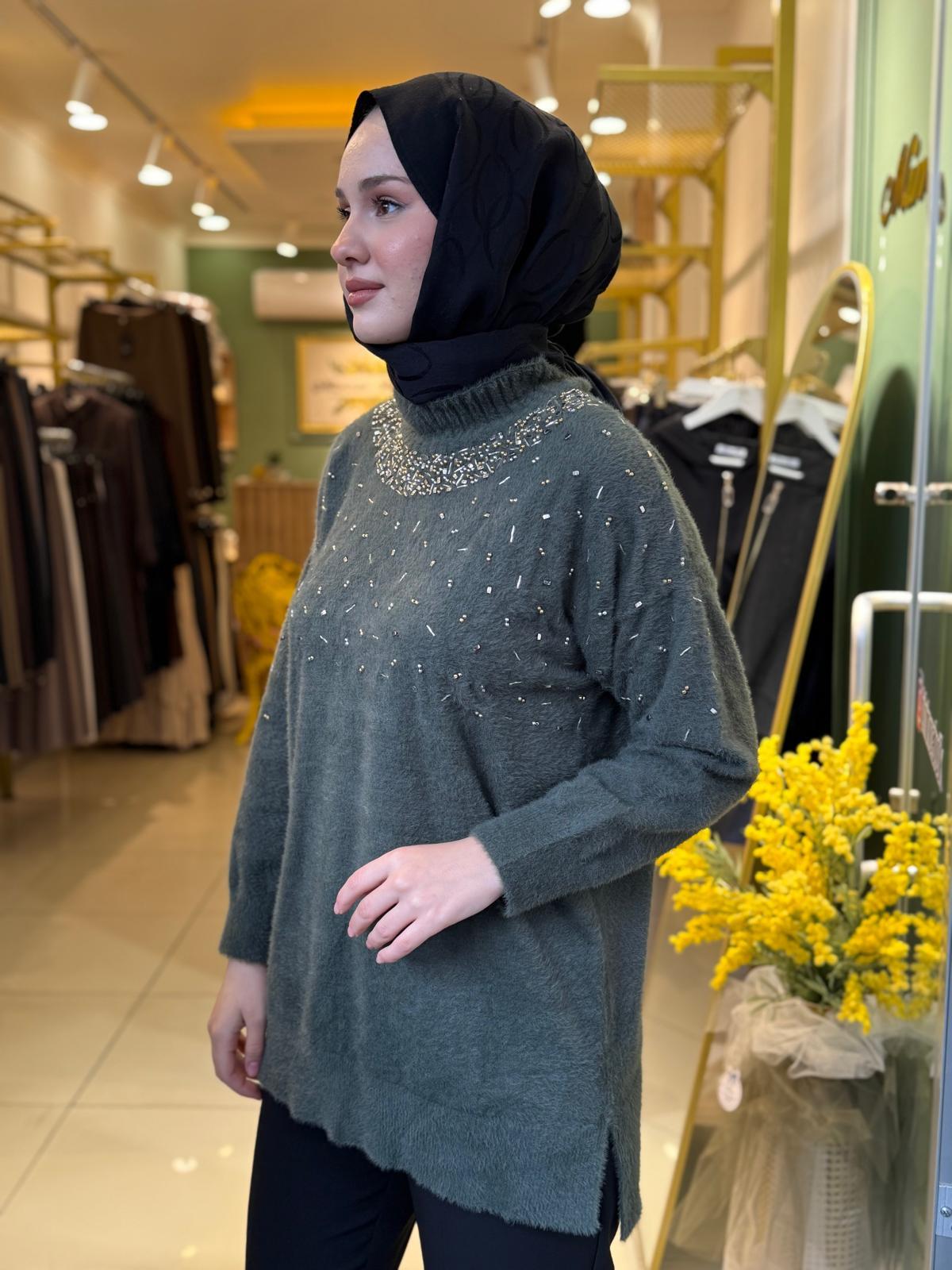 Nuss 7003 Balıkçı Yaka İşlemeli Angora Tunik Haki