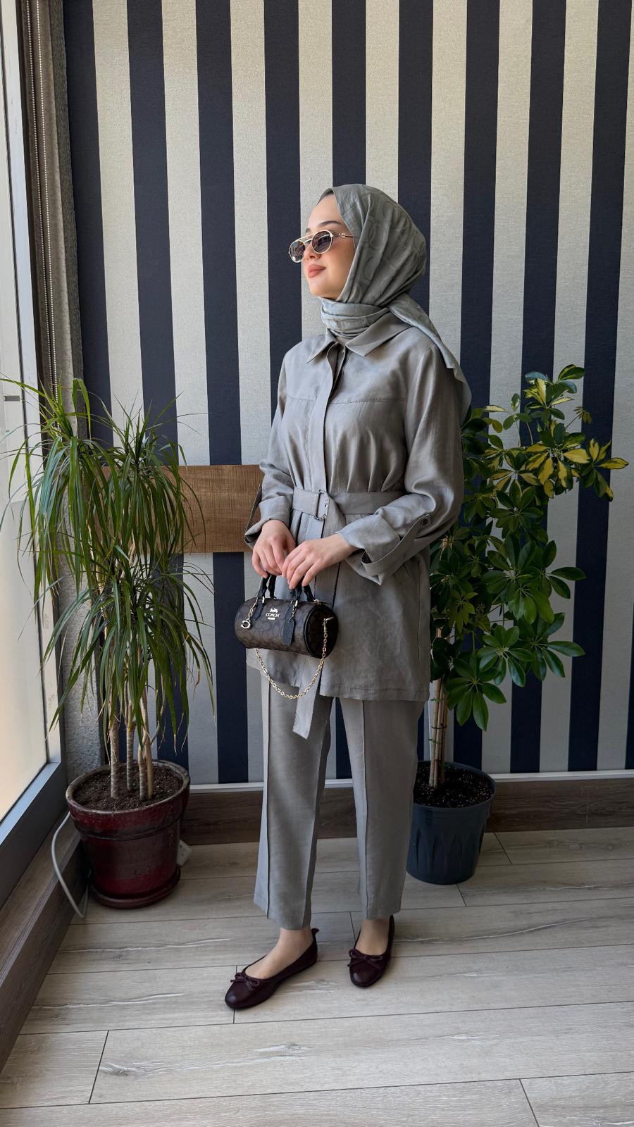 Nuss Kemer Detay Pantalonlu Takım 1050 Gri