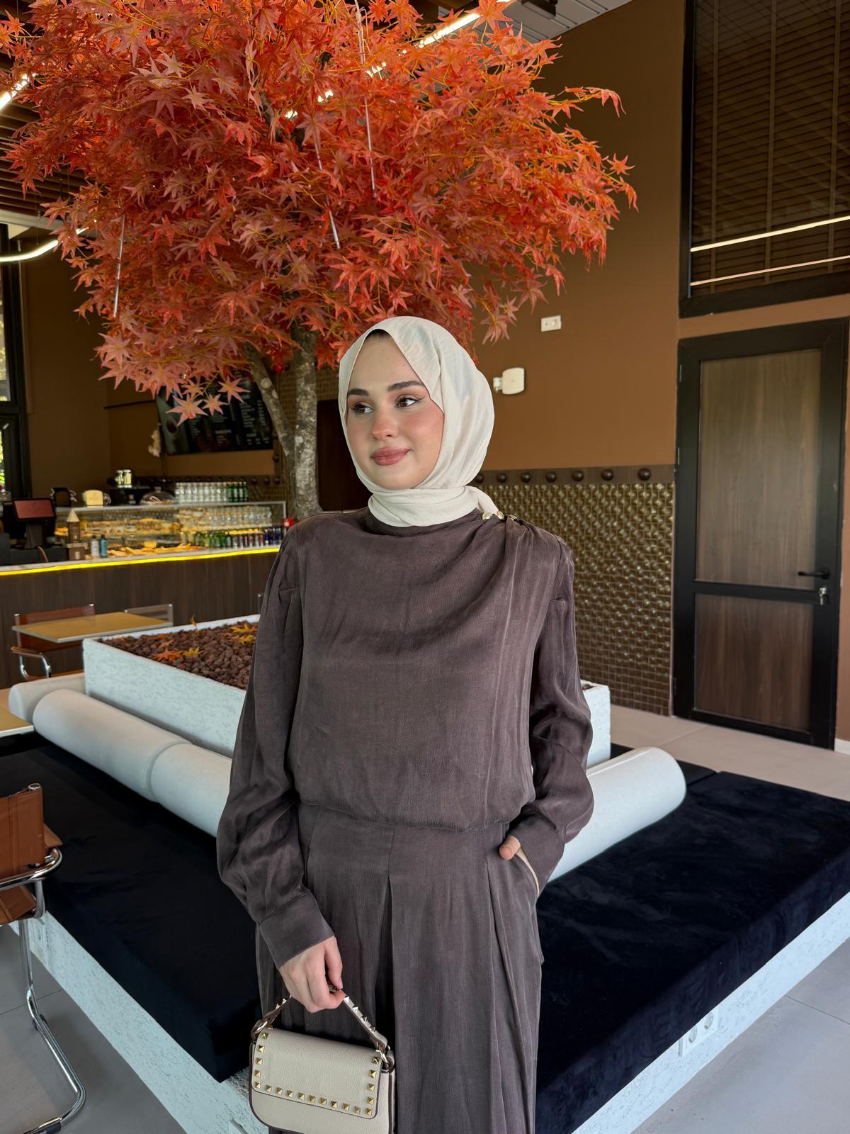 Miori Bois Taşlanmış İpek Pantolonlu Takım Kahverengi