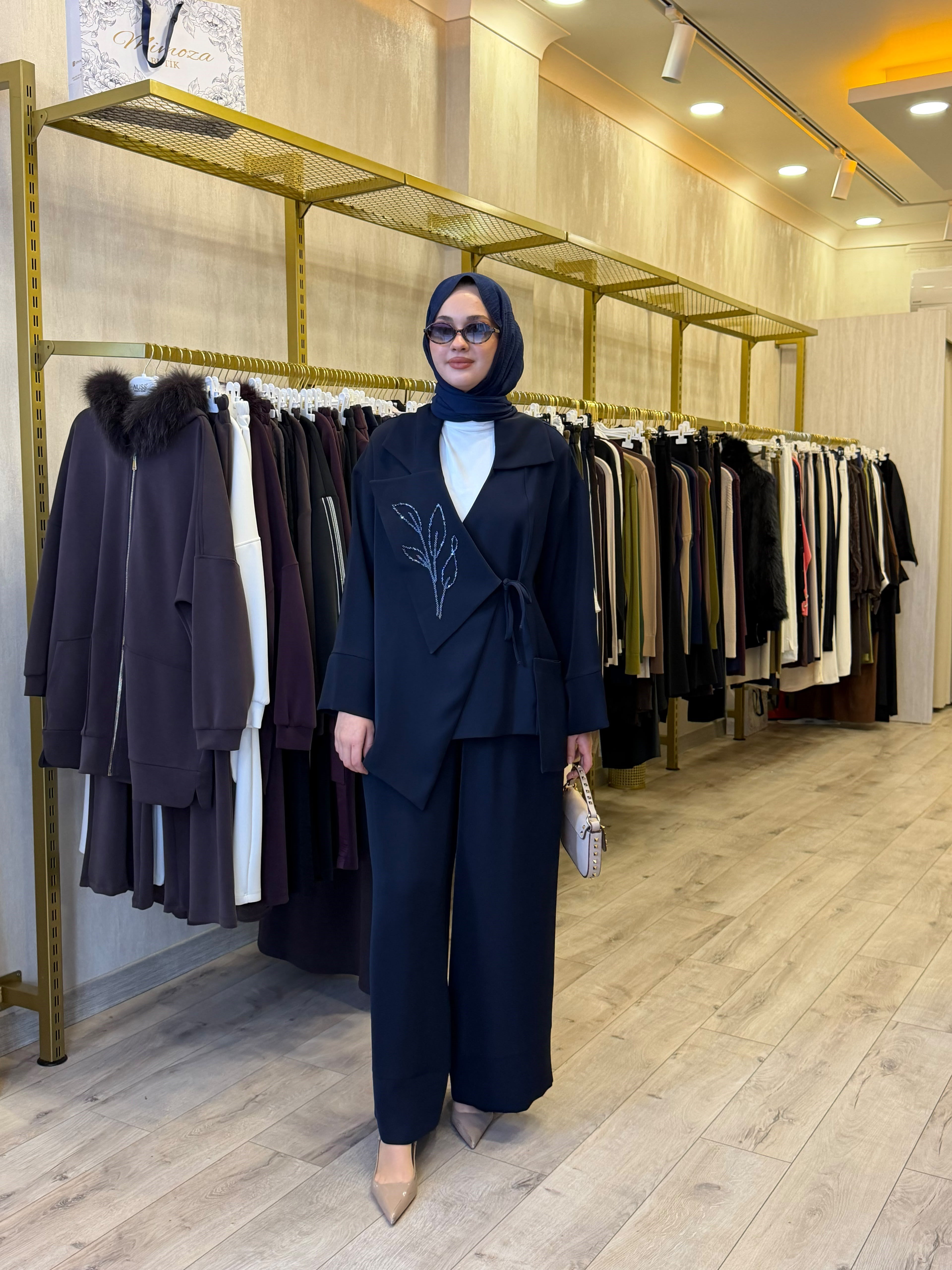 NUSS 1063 Yaka İşleme Detaylı Takım Lacivert