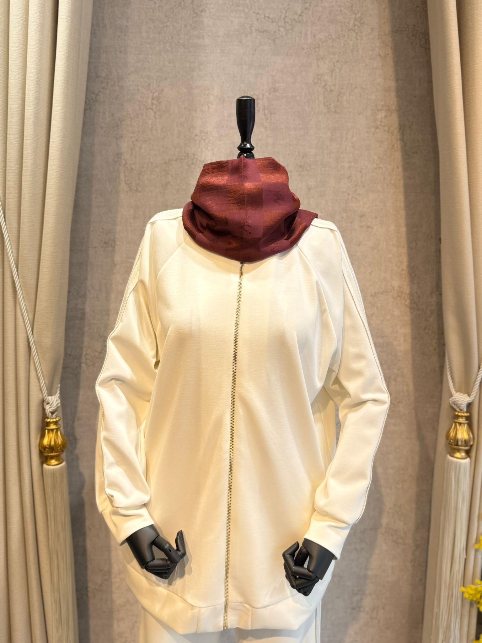 Nuss 1092 Yanı Şerit Detaylı Pantolonlu Takım Ekru