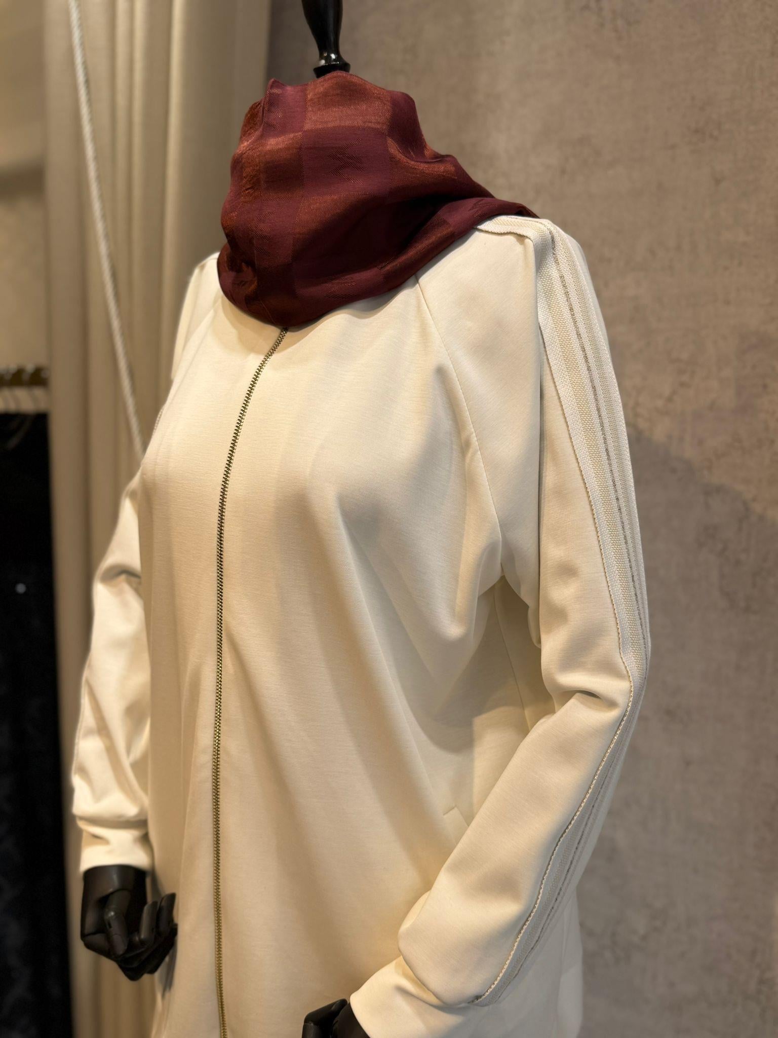 Nuss 1092 Yanı Şerit Detaylı Pantolonlu Takım Ekru
