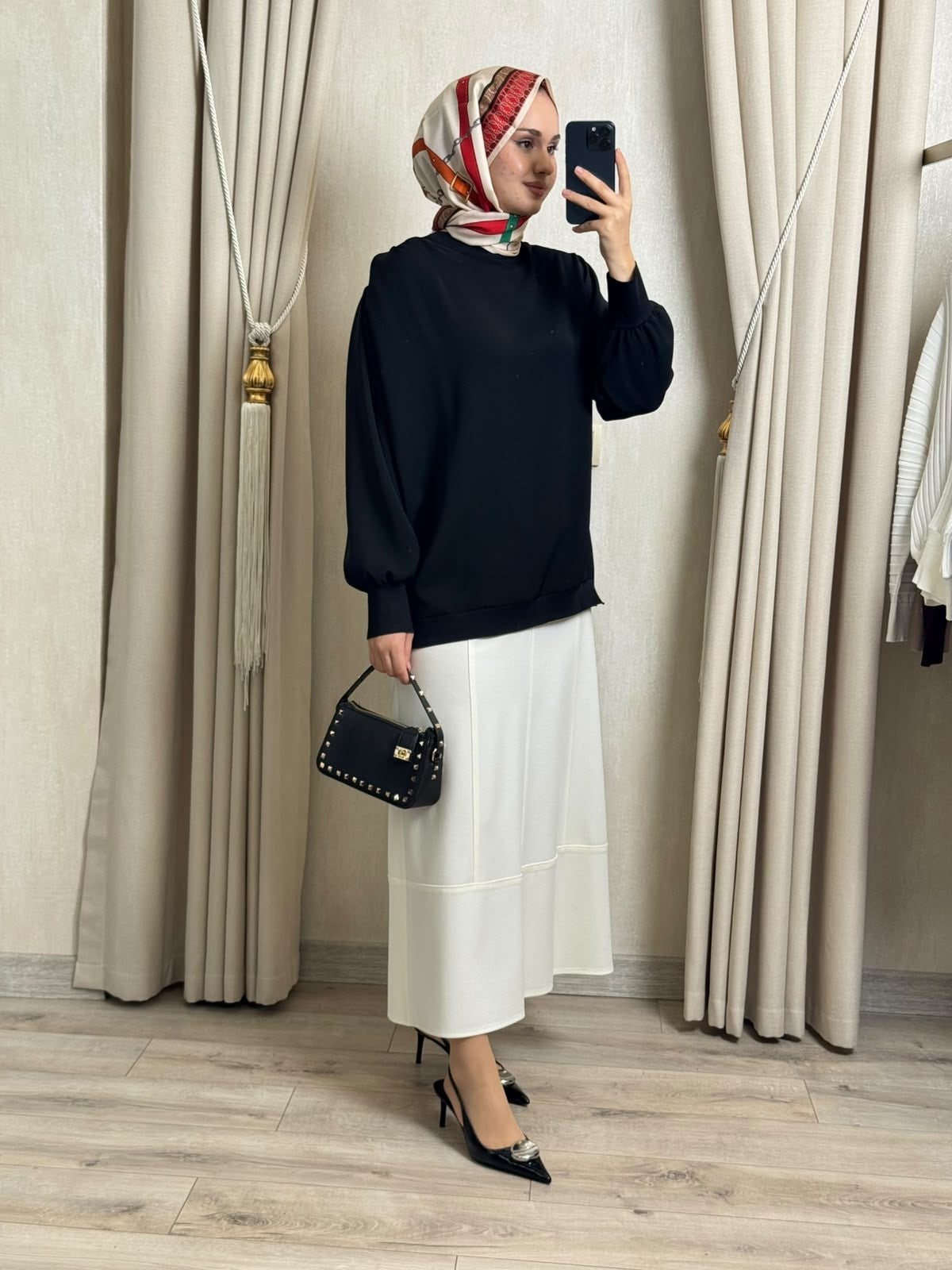 Ghisa 4488 Yaka Drapeli Tunik Siyah