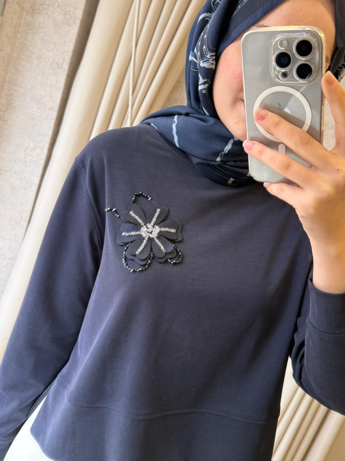 Wennora 1050 Yaka İşlemeli Sweet Lacivert