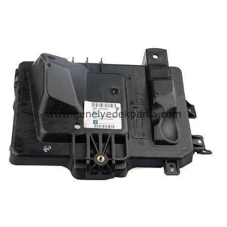 Opel Astra H Akü Alt Plastiği 72 Amp GM Marka