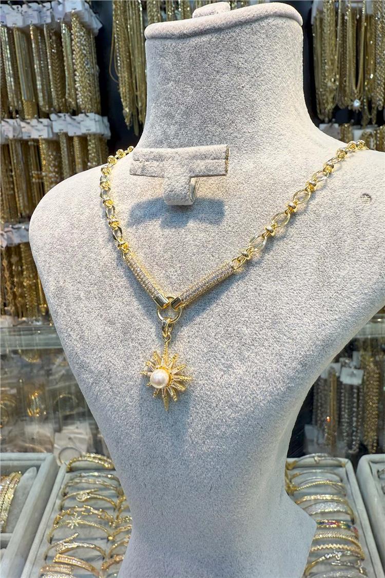 14 K Vip Kuzey Yıldızı İncili Kolye