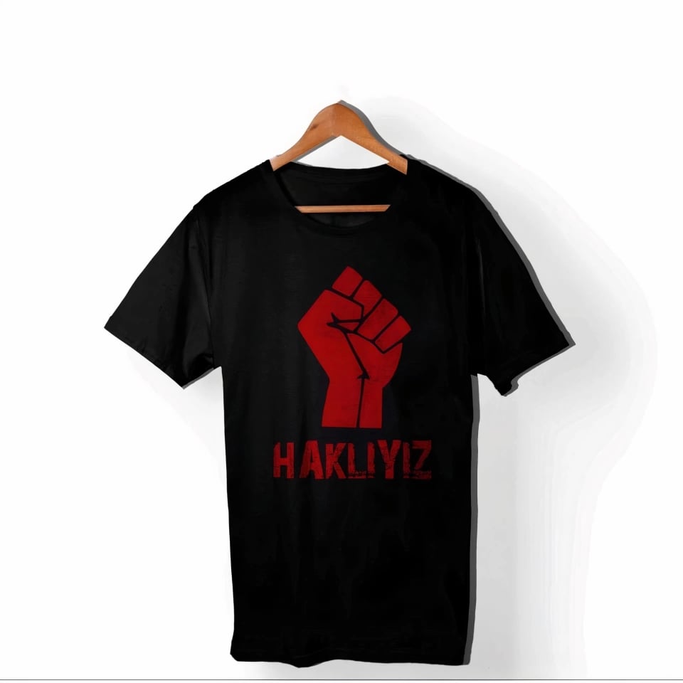 1 Mayıs Emekçilerimiz İçin Özel Tasarım Haklıyız Baskılı T-shirt - Siyah