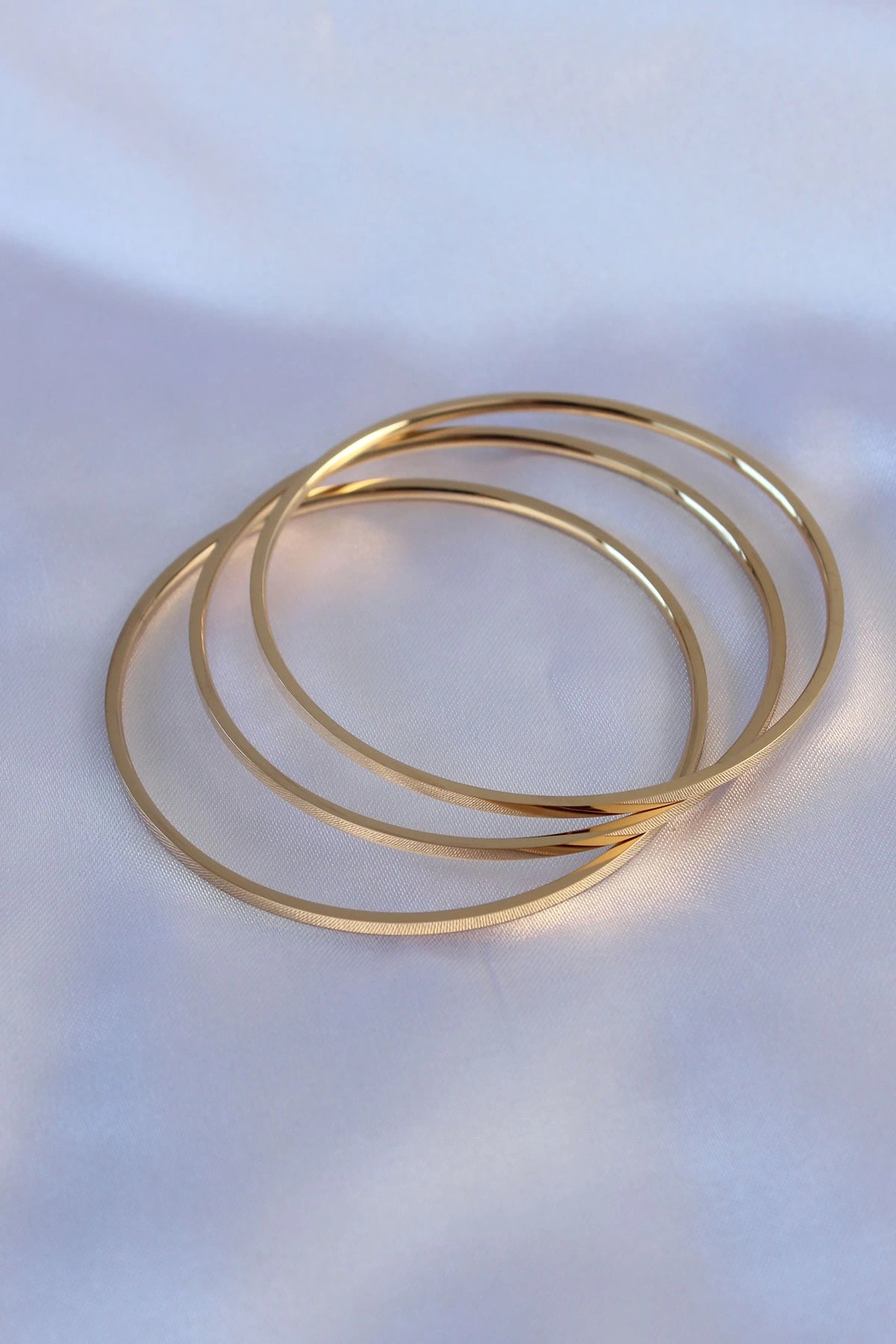 316l Çelik Gold Renk 3'lü Ajda Model Kadın 60 Mm Bilezik