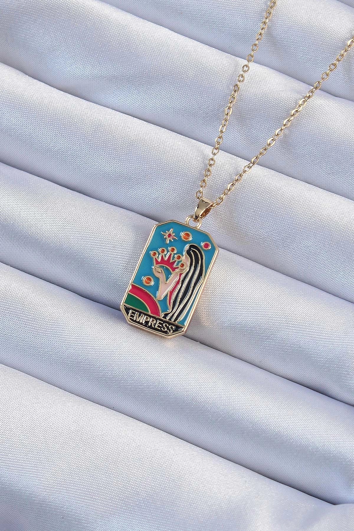316l Çelik Zincir Altın Renk Taç Ve Kız Figürlü Renkli Mineli Tarot Kolye