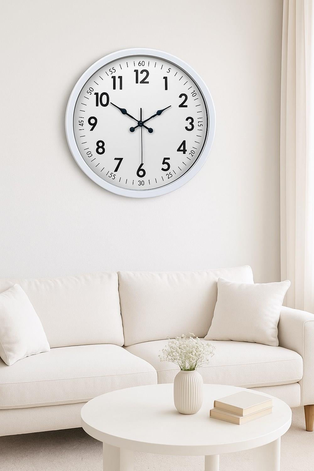 Beyaz Dekoratif Stil 52 Cm Metal Duvar Saati